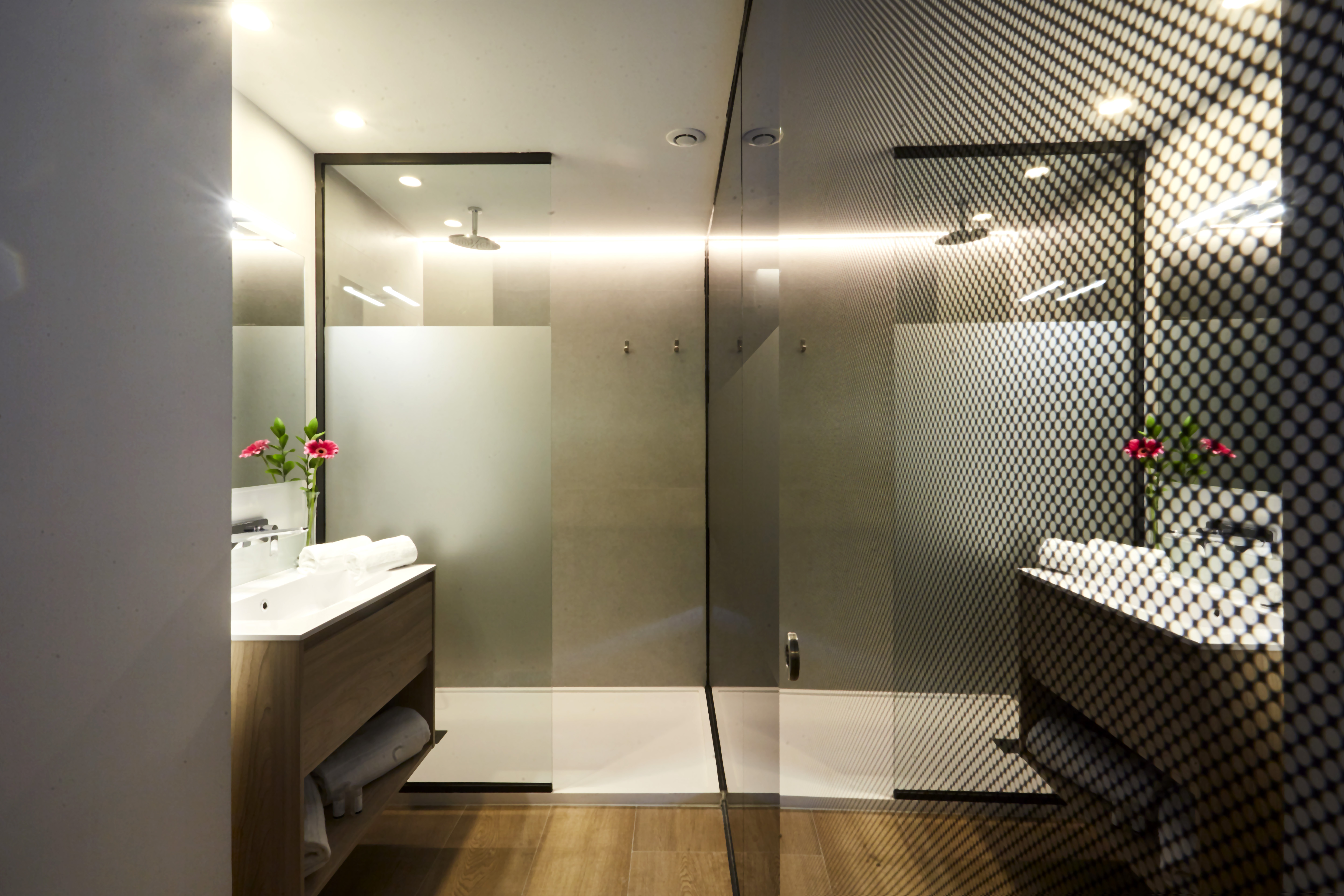 Double Single Superior