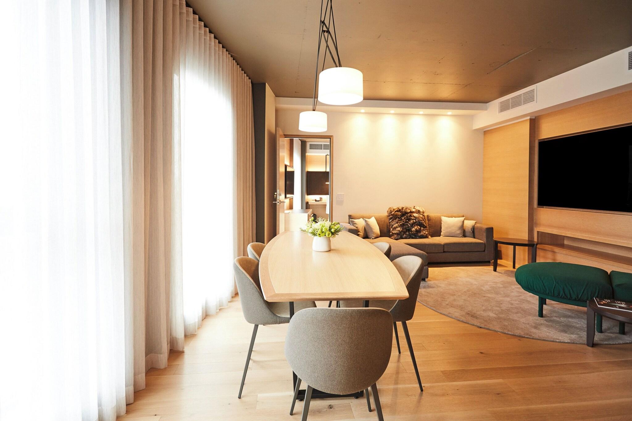 Suite Premier King Bed