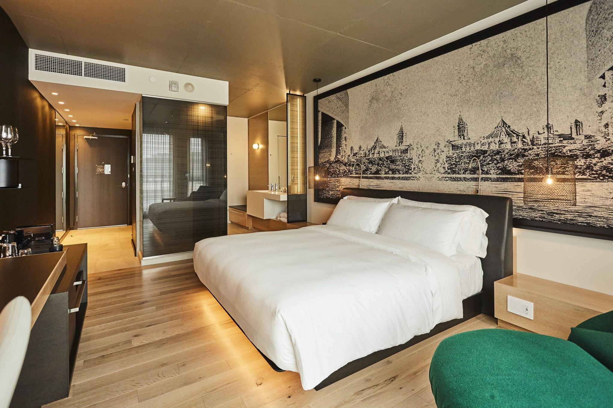 Double City View King Bed