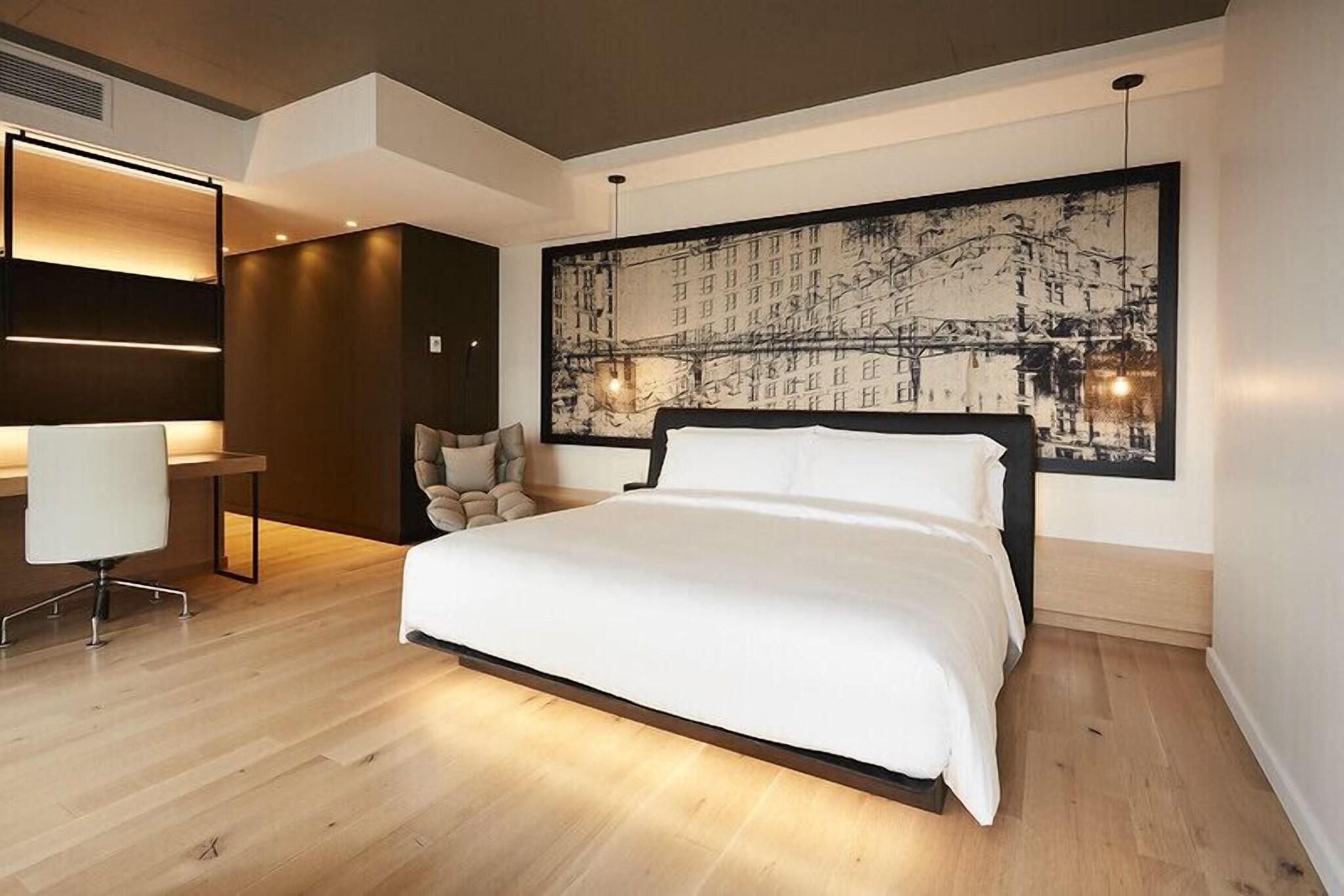 Suite Premier King Bed