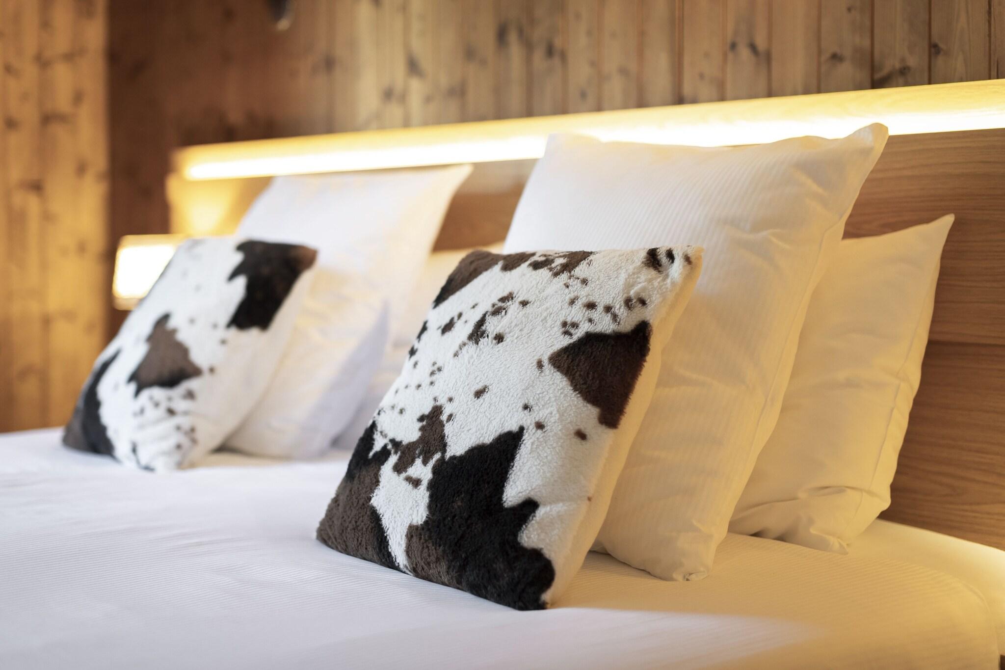 Double Superior Queen Bed