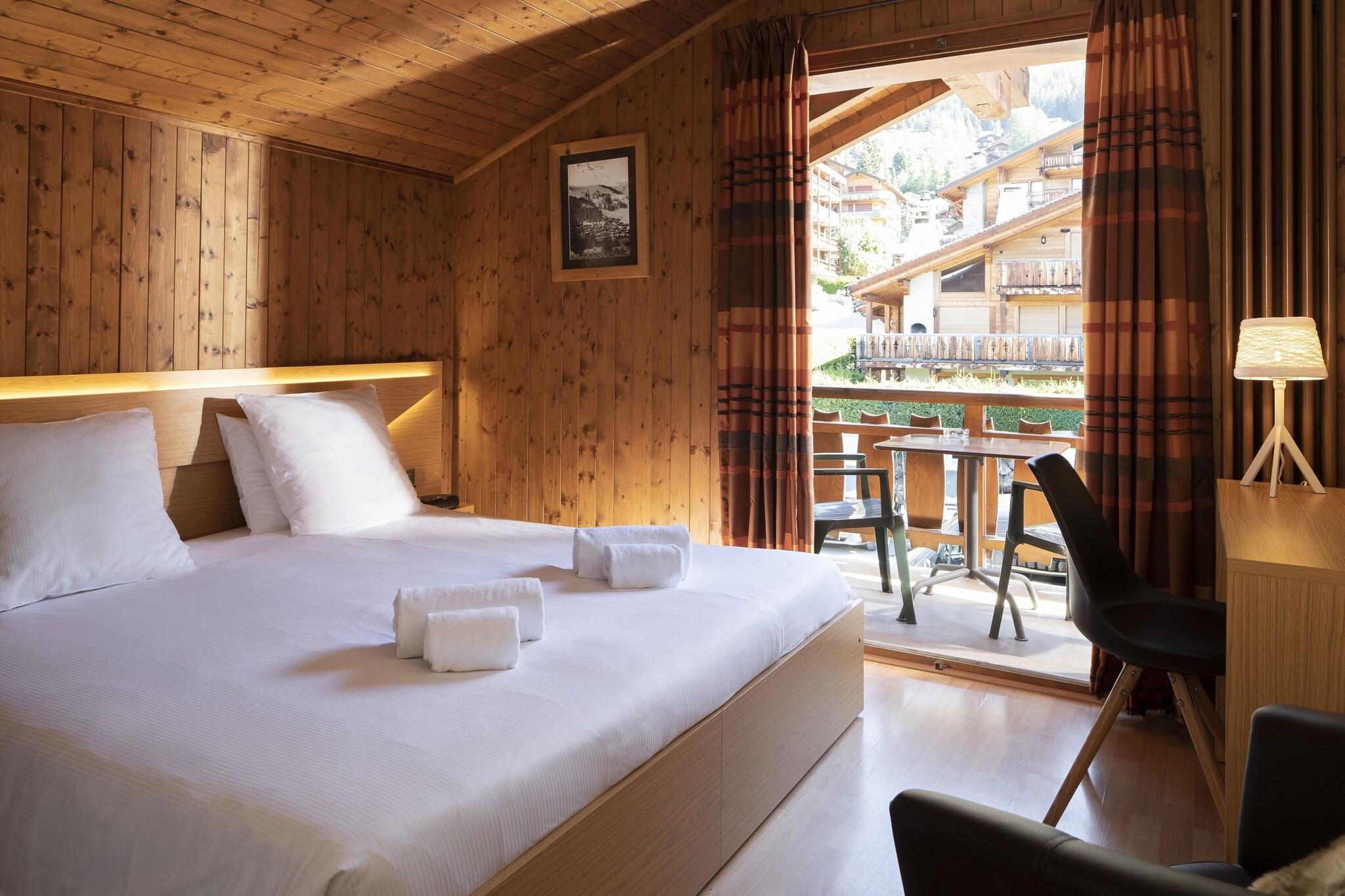 Double Superior Queen Bed