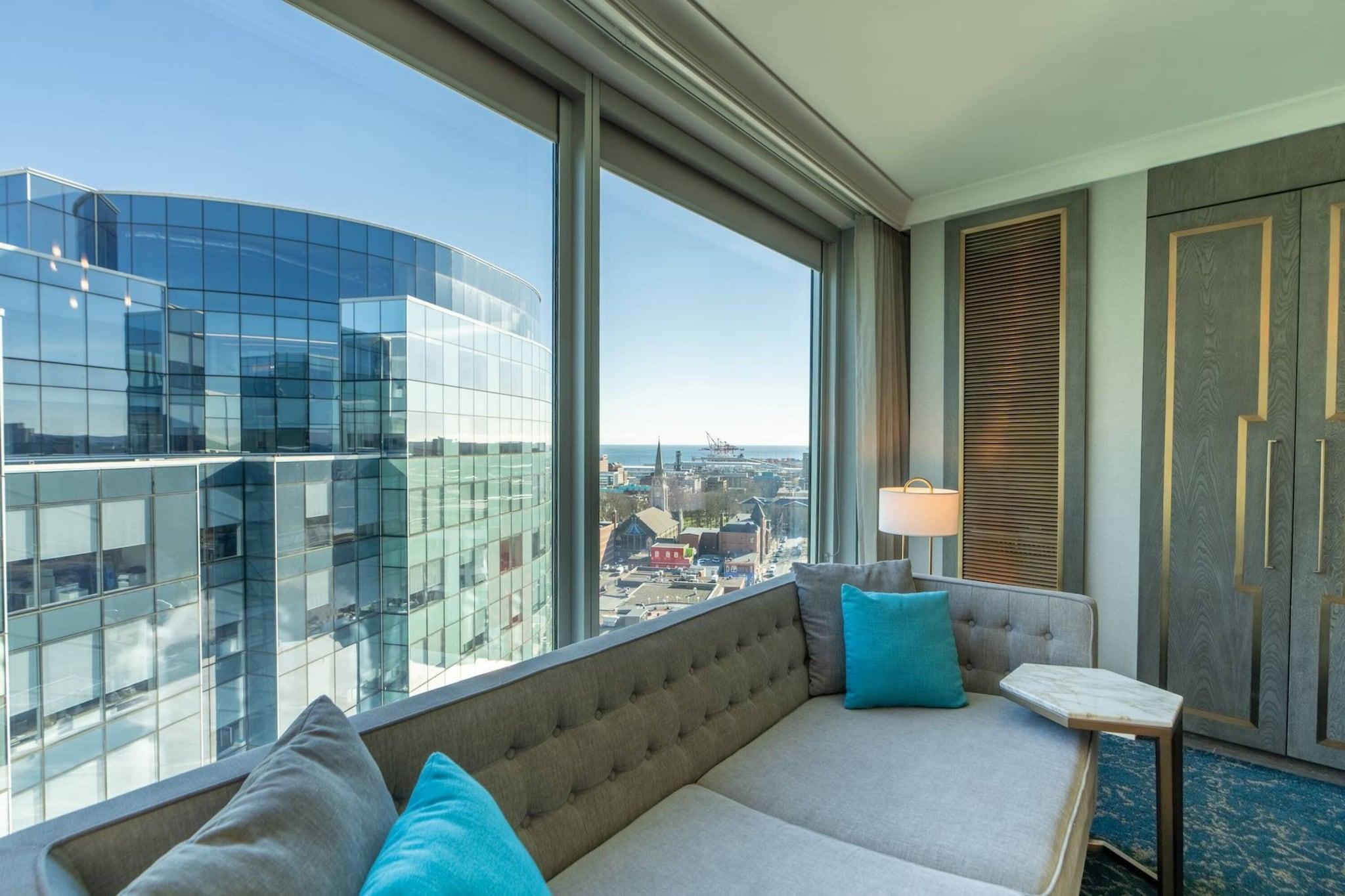 Studio King Size Bed