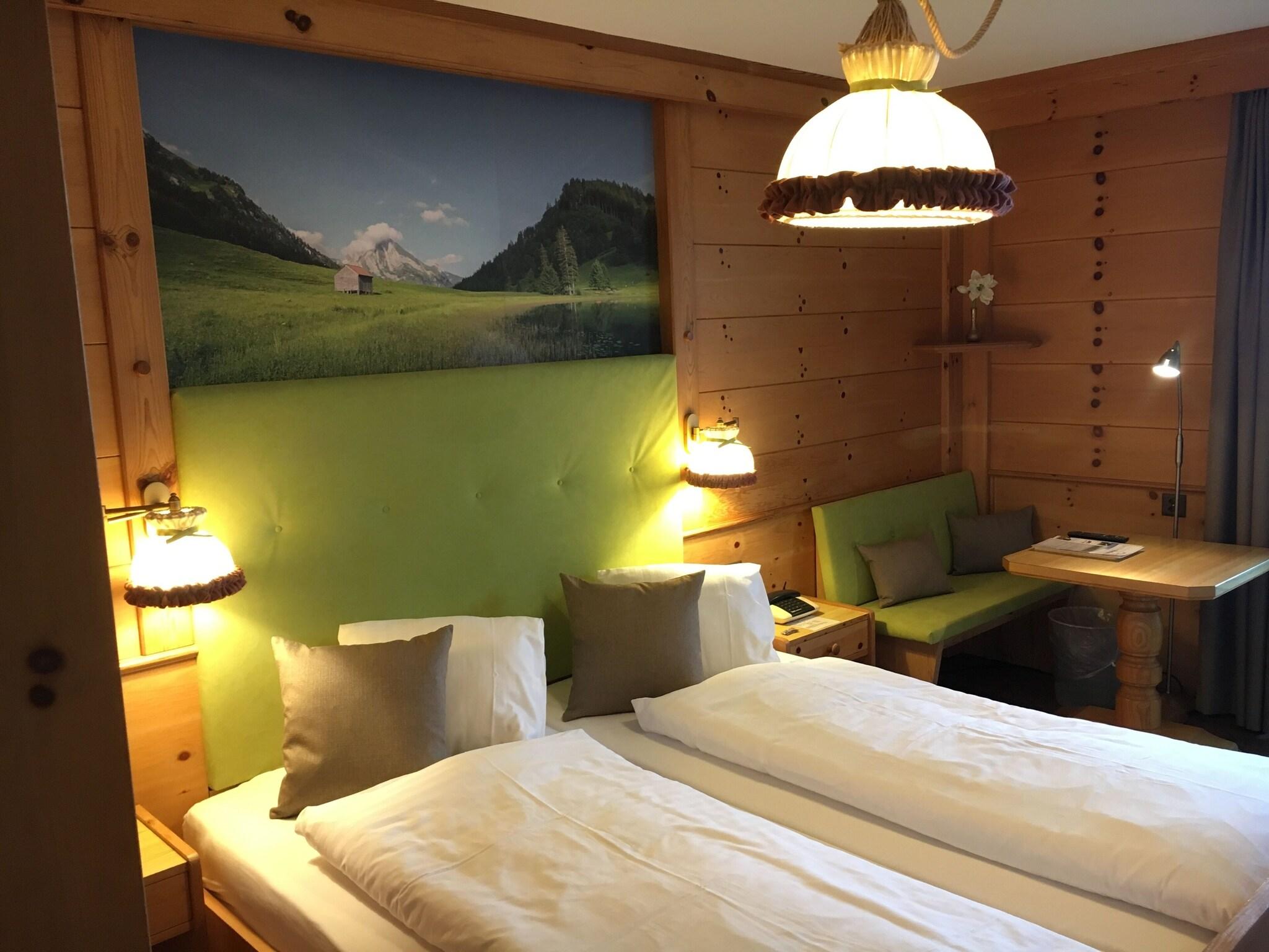 Double Superior King Bed