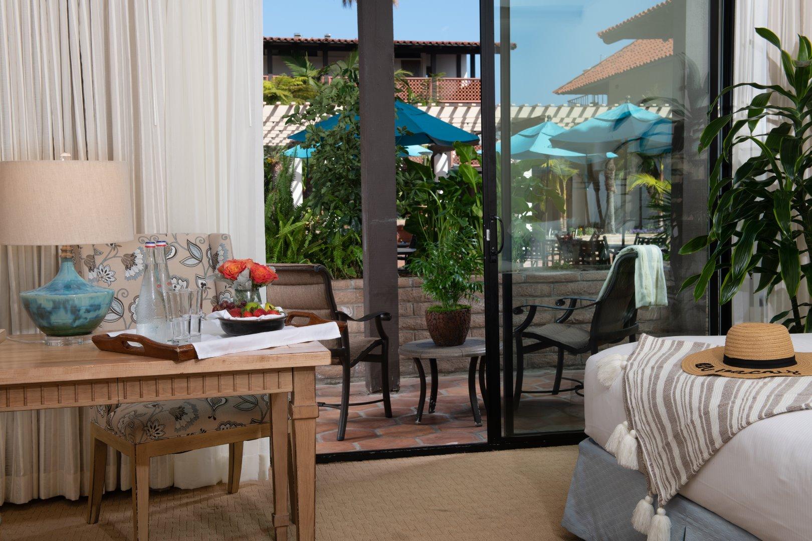 Double Garden View King Bed