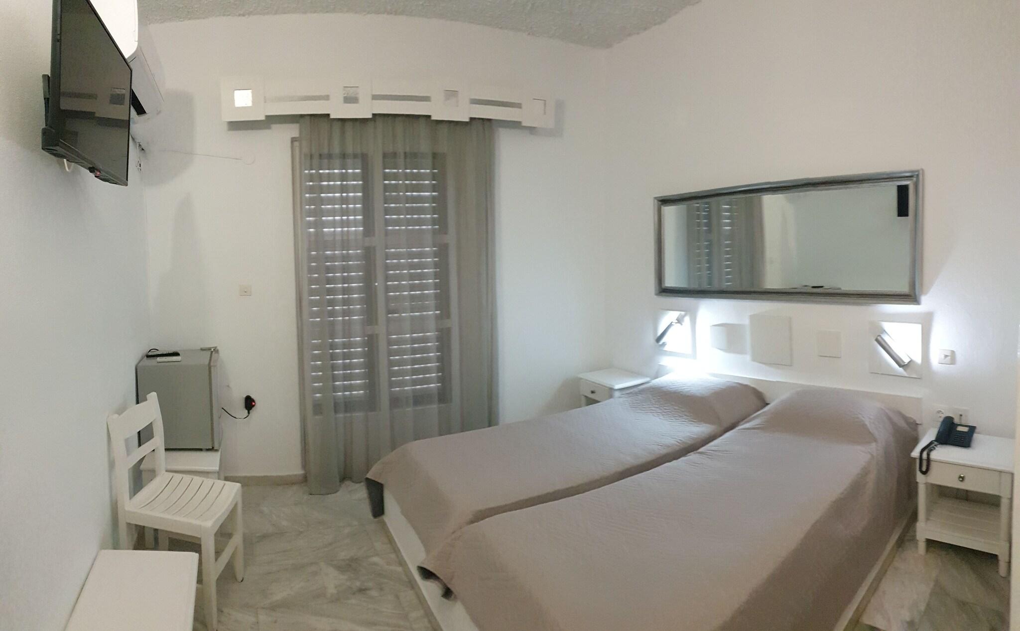 Quadruple Mountain View