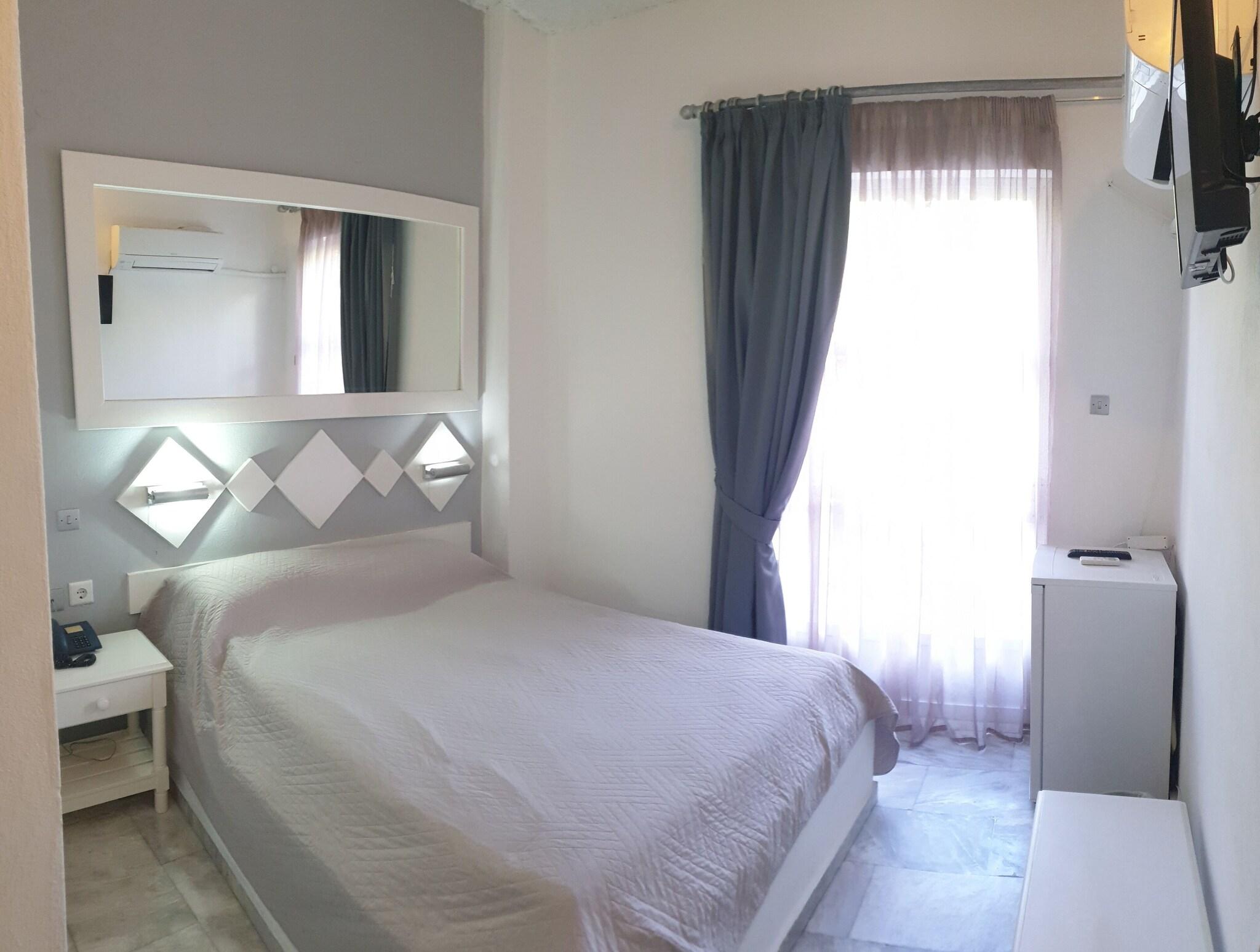 Single Mountain View