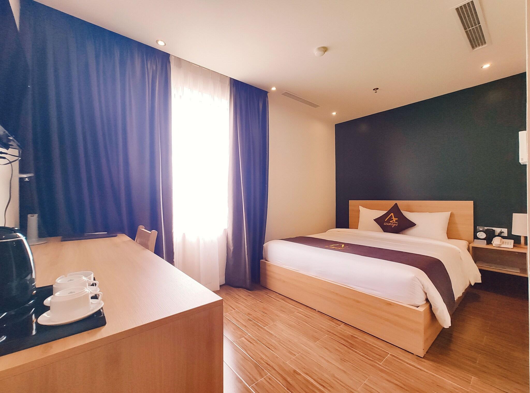 Double Deluxe Queen Bed