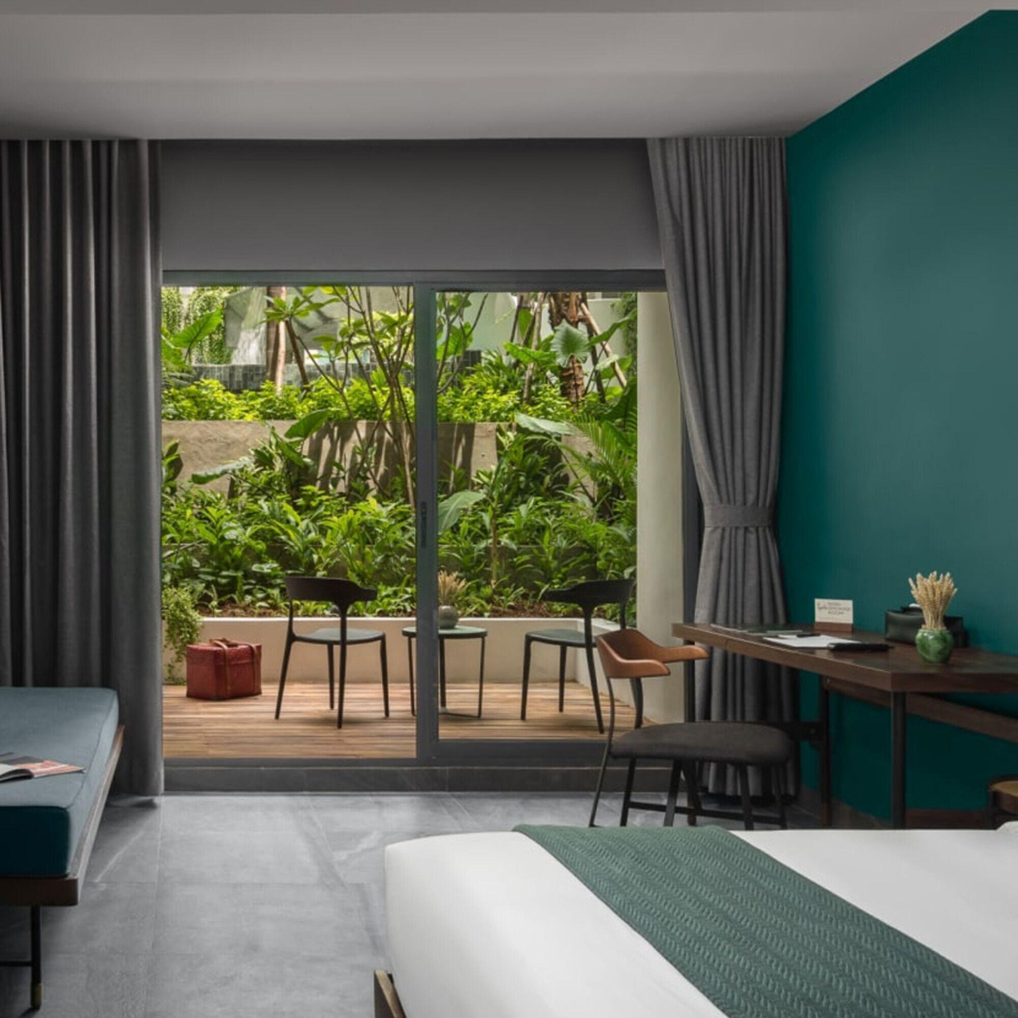 Double Superior Garden View