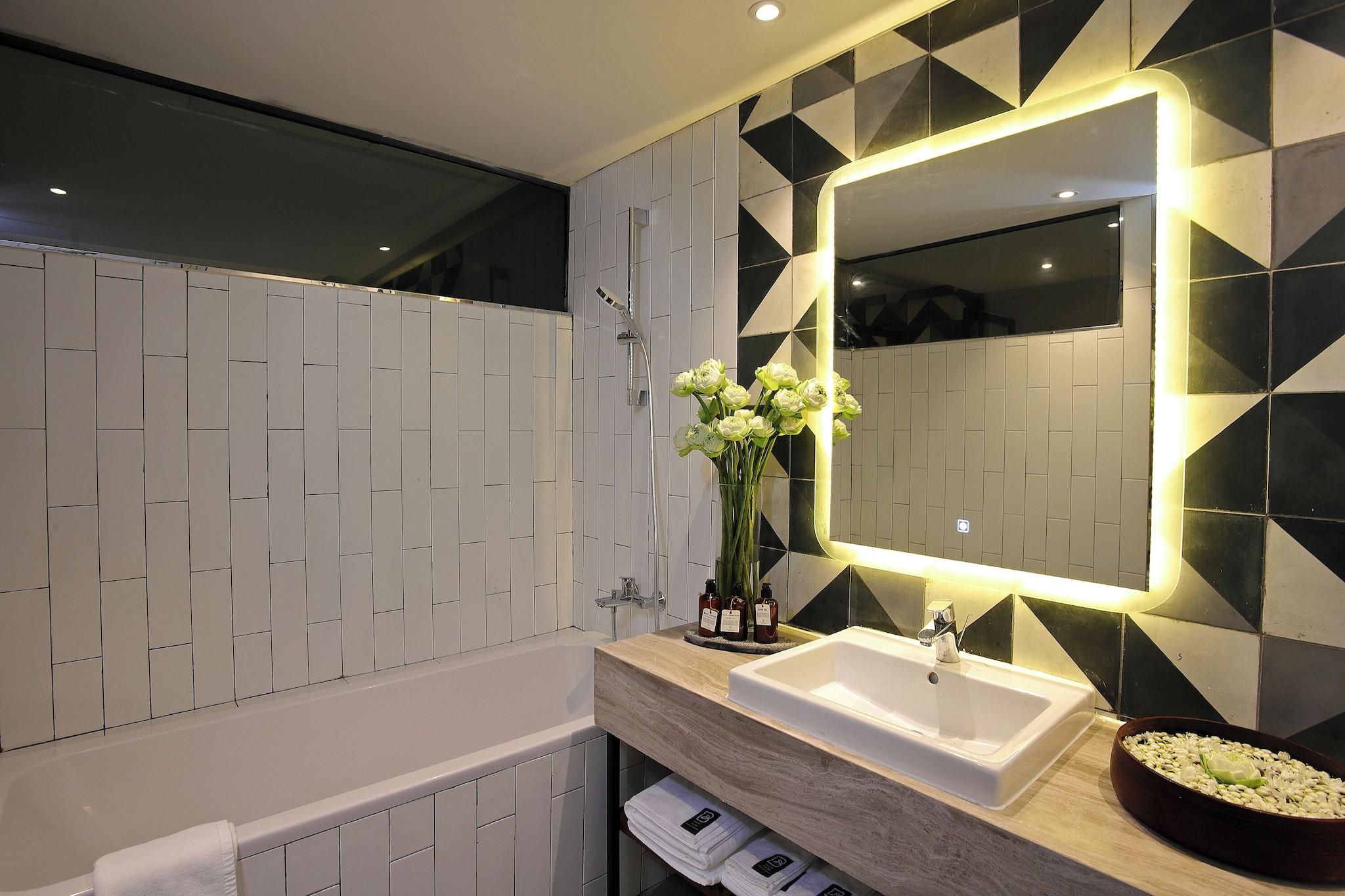 Double Deluxe City View