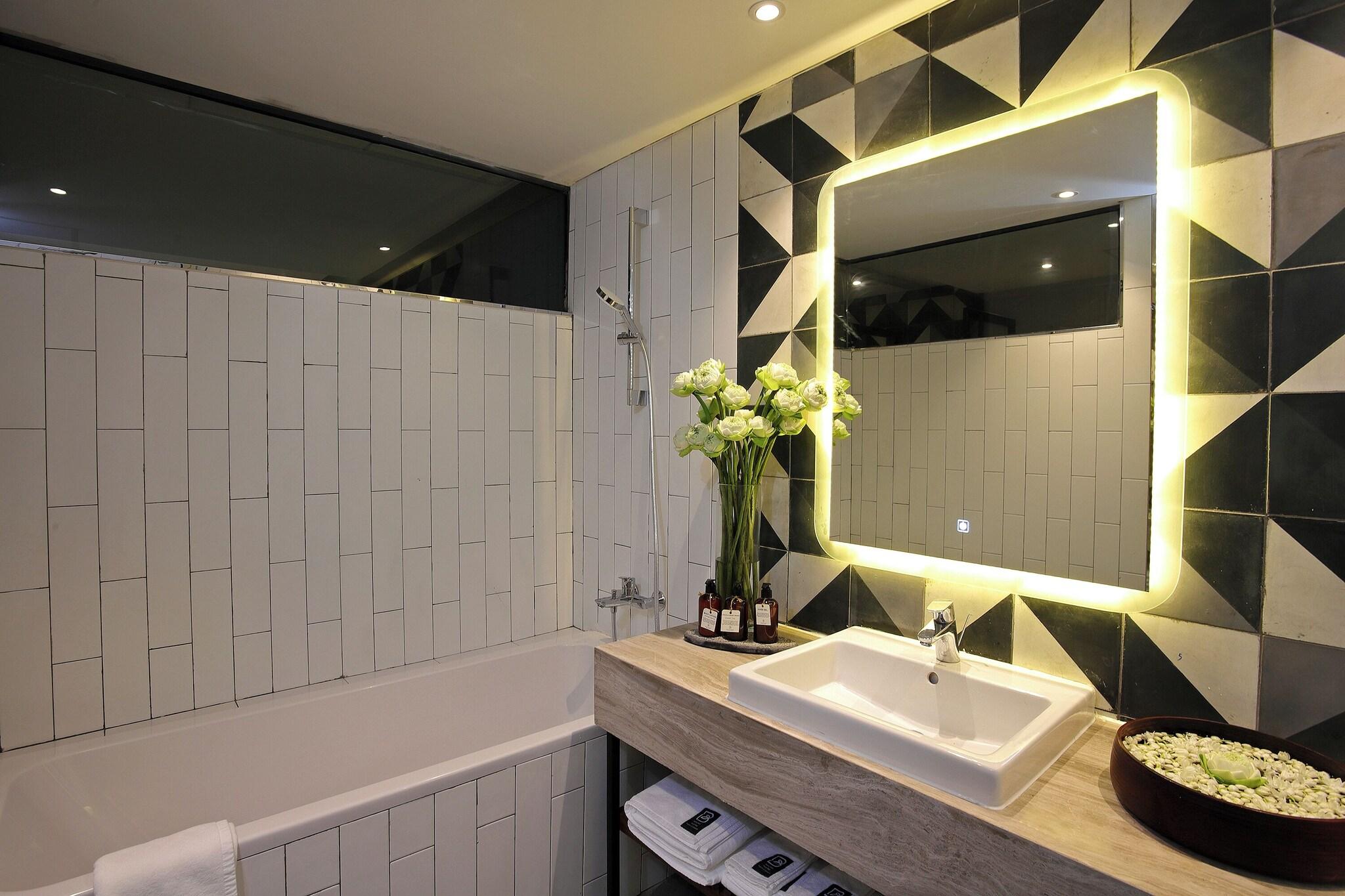 Double Deluxe City View