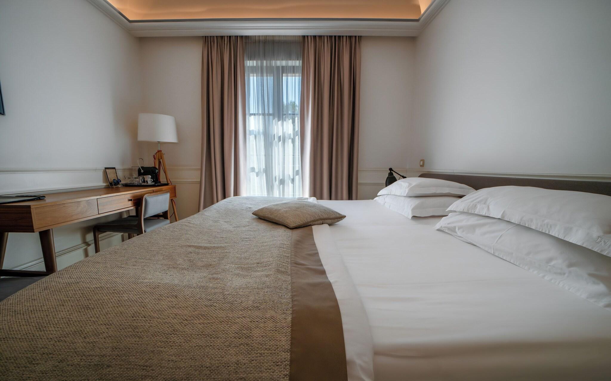 Double or Twin Sea View