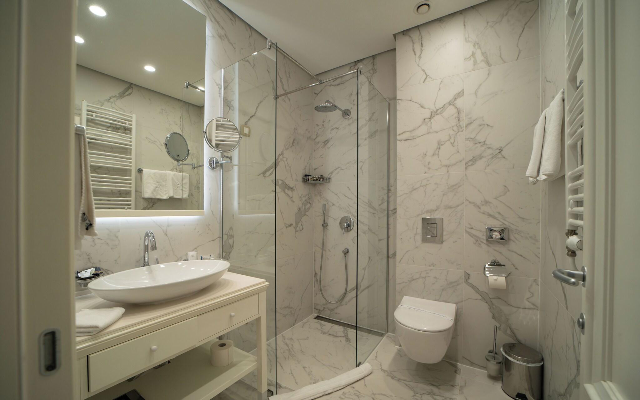 Double or Twin Sea View