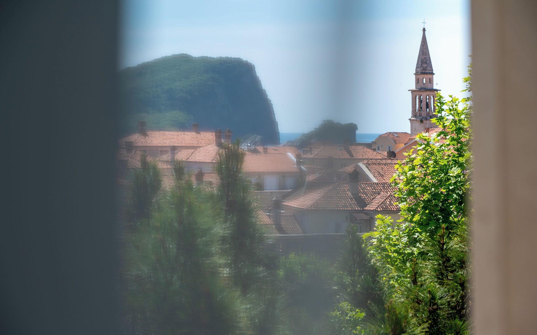 Double or Twin Sea View