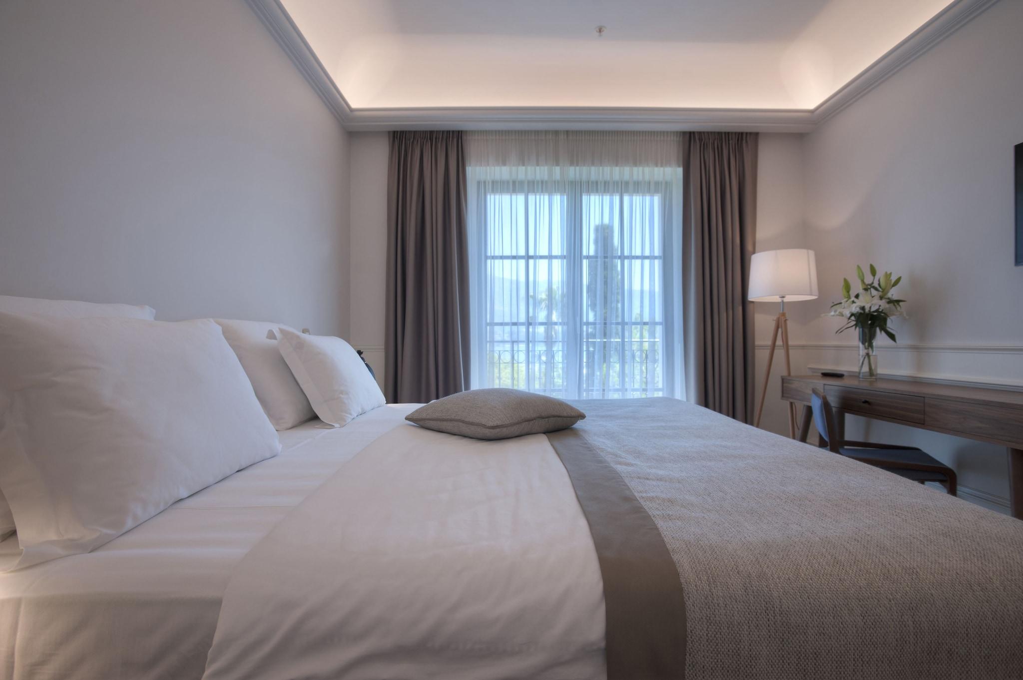 Double or Twin Sea View