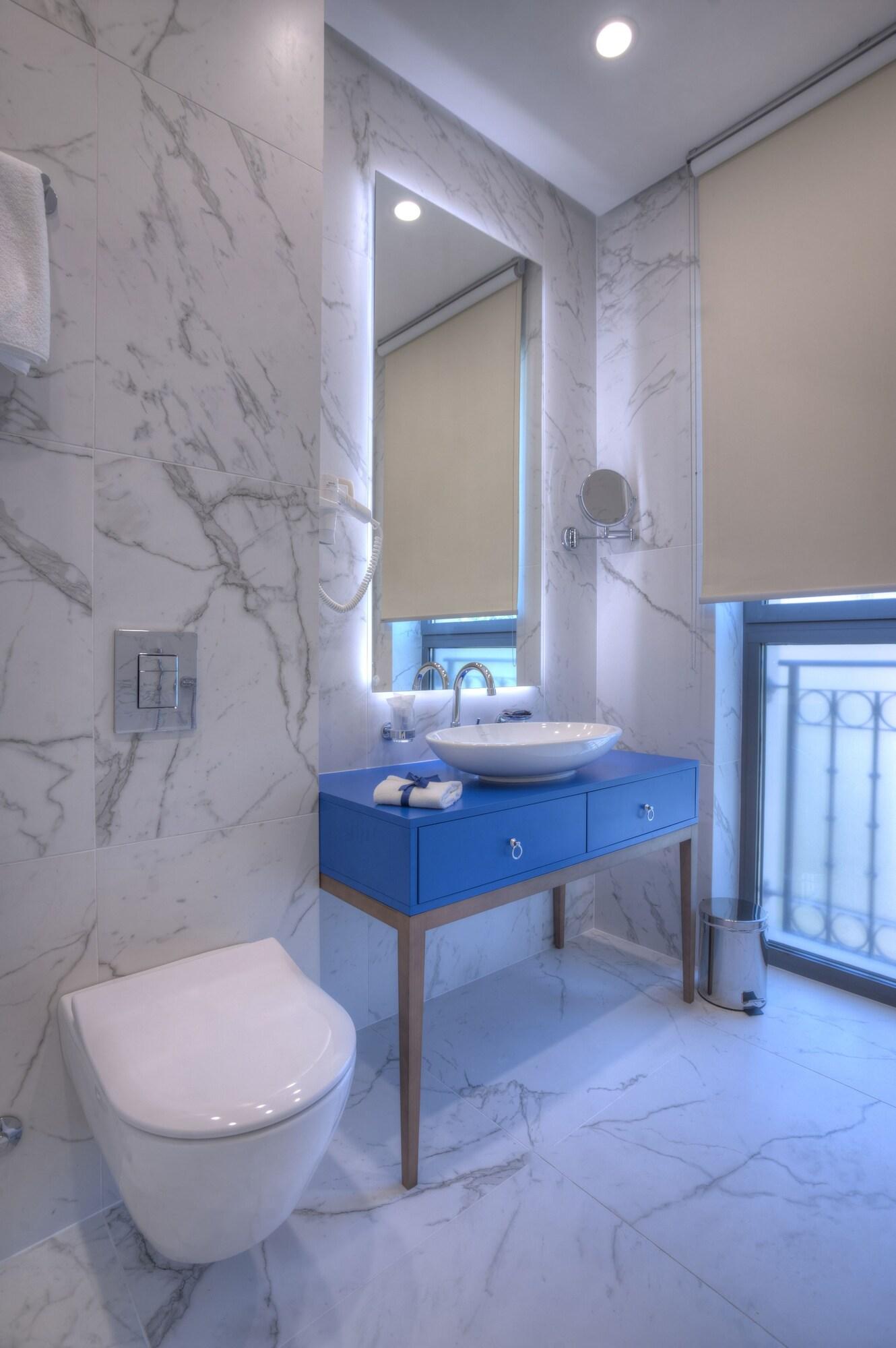 Double or Twin Superior