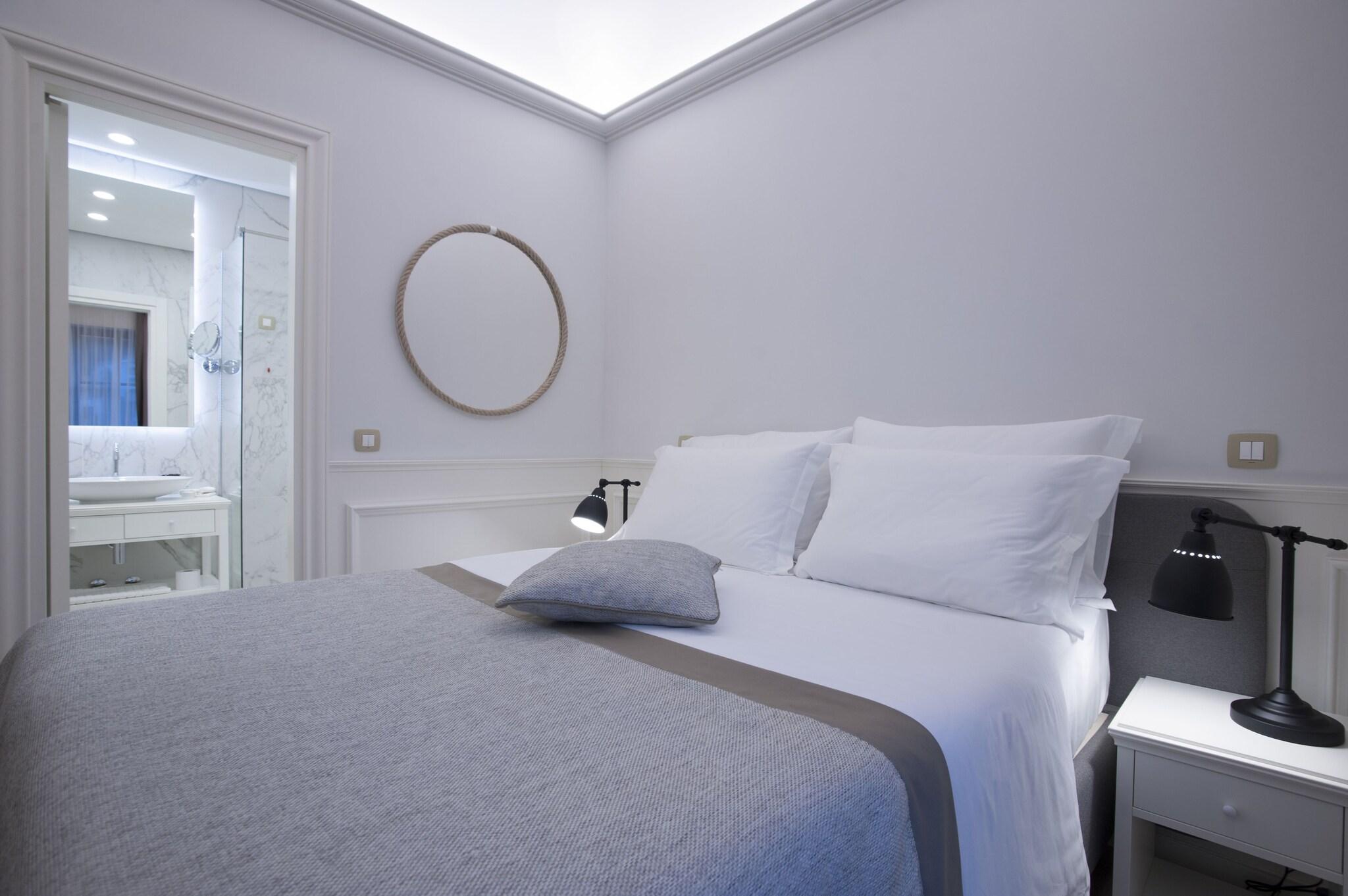 Apartment Connecting Room