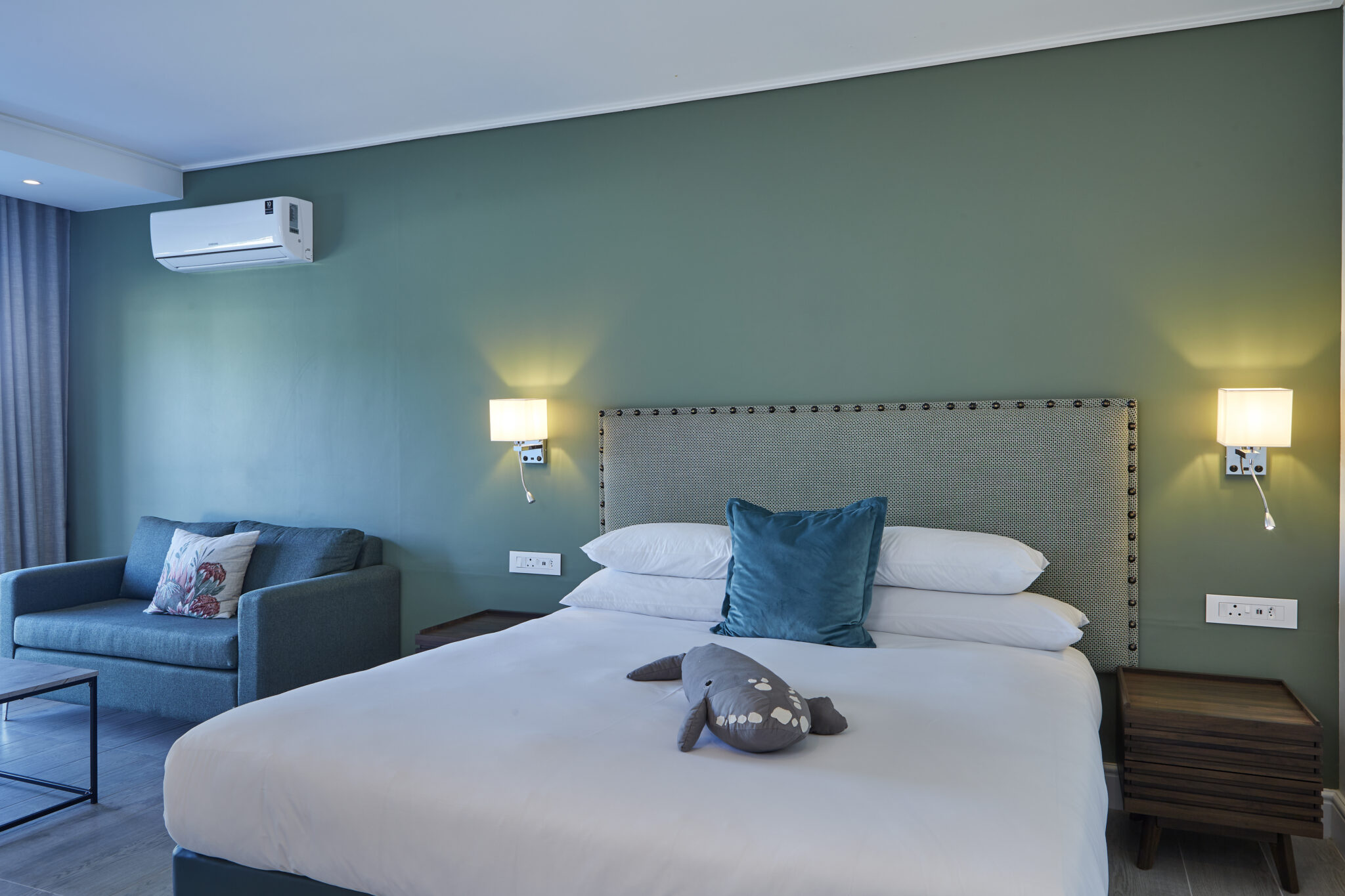 Suite with Kitchenette