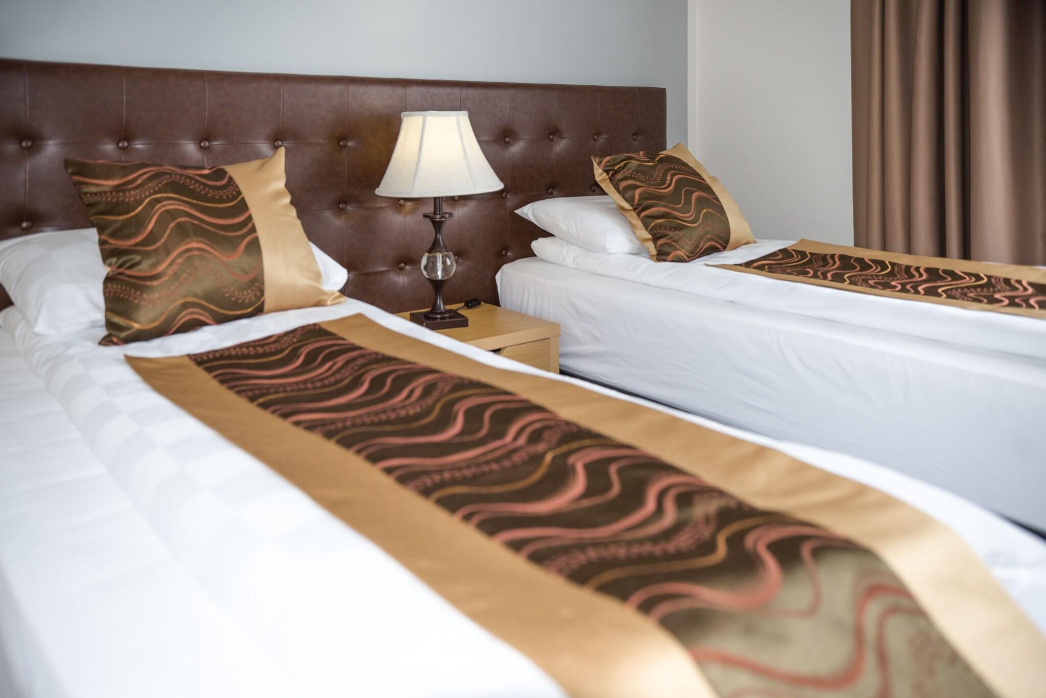 Double or Twin Two Beds