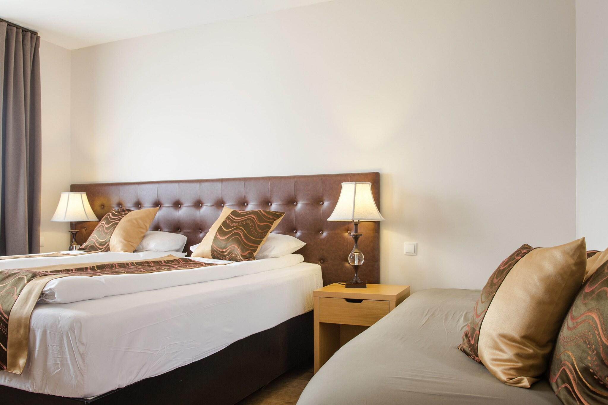 Triple King Size Bed