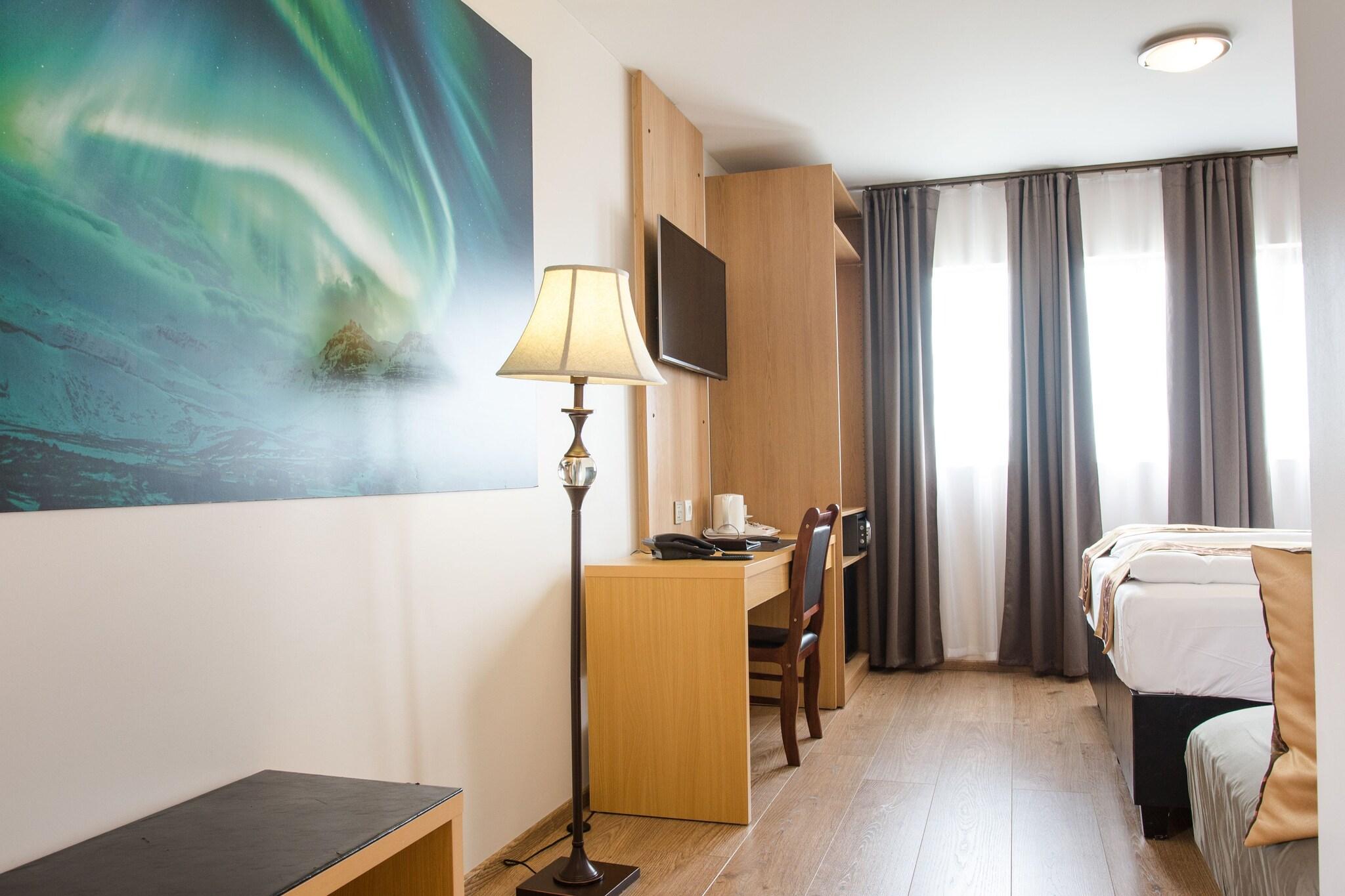 Triple King Size Bed