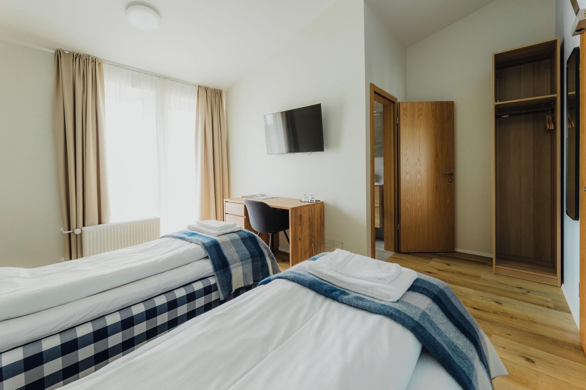 Double or Twin Standard