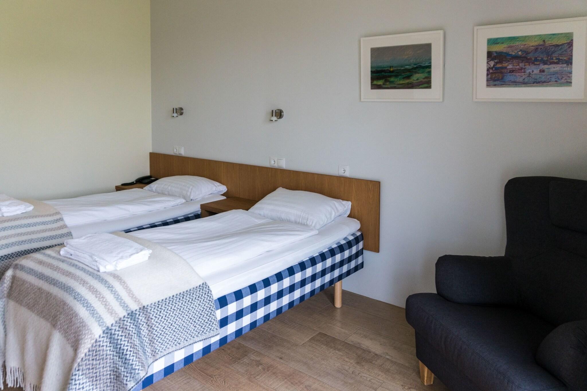 Double or Twin Standard