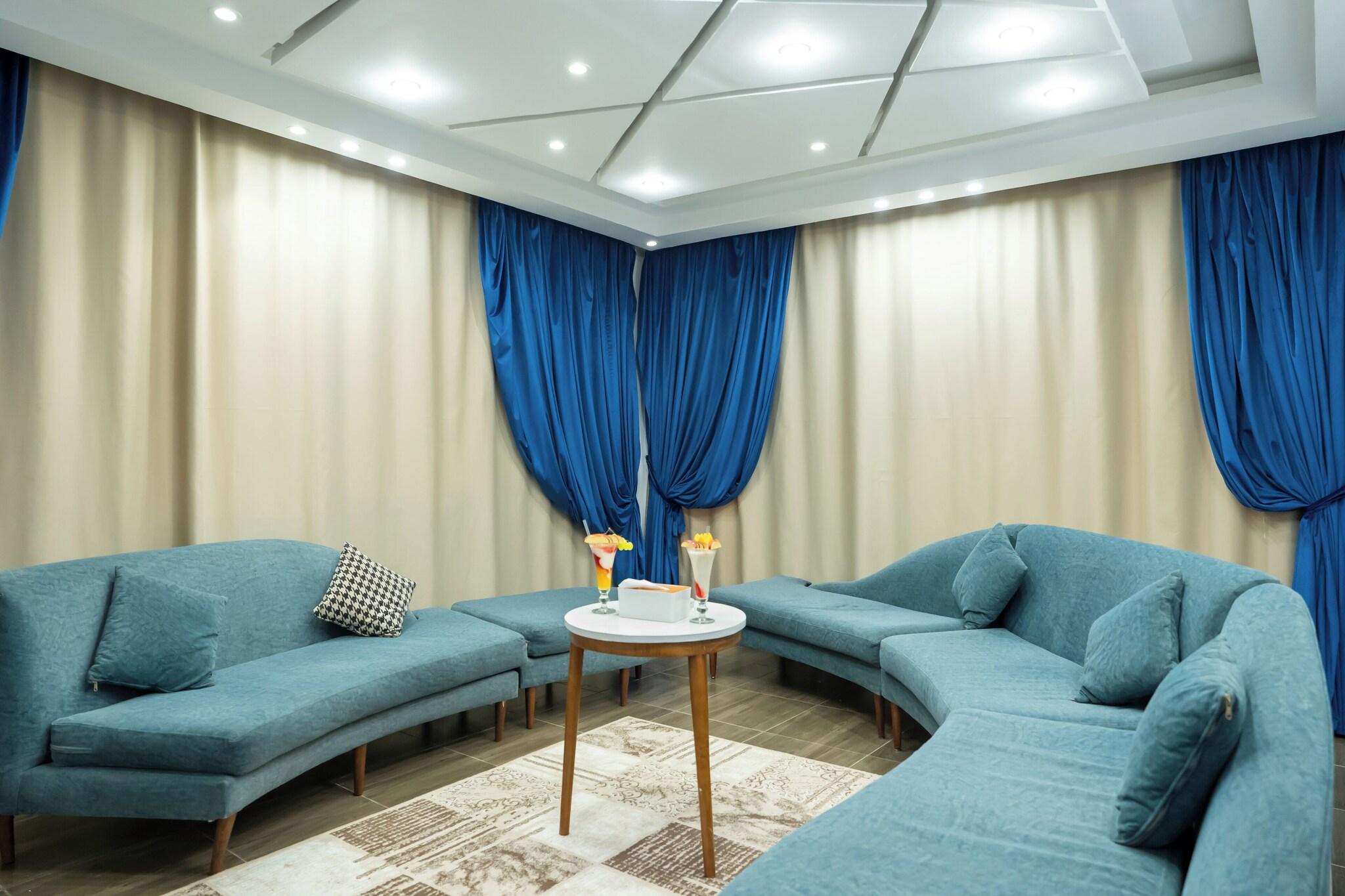 Suite Deluxe with Views