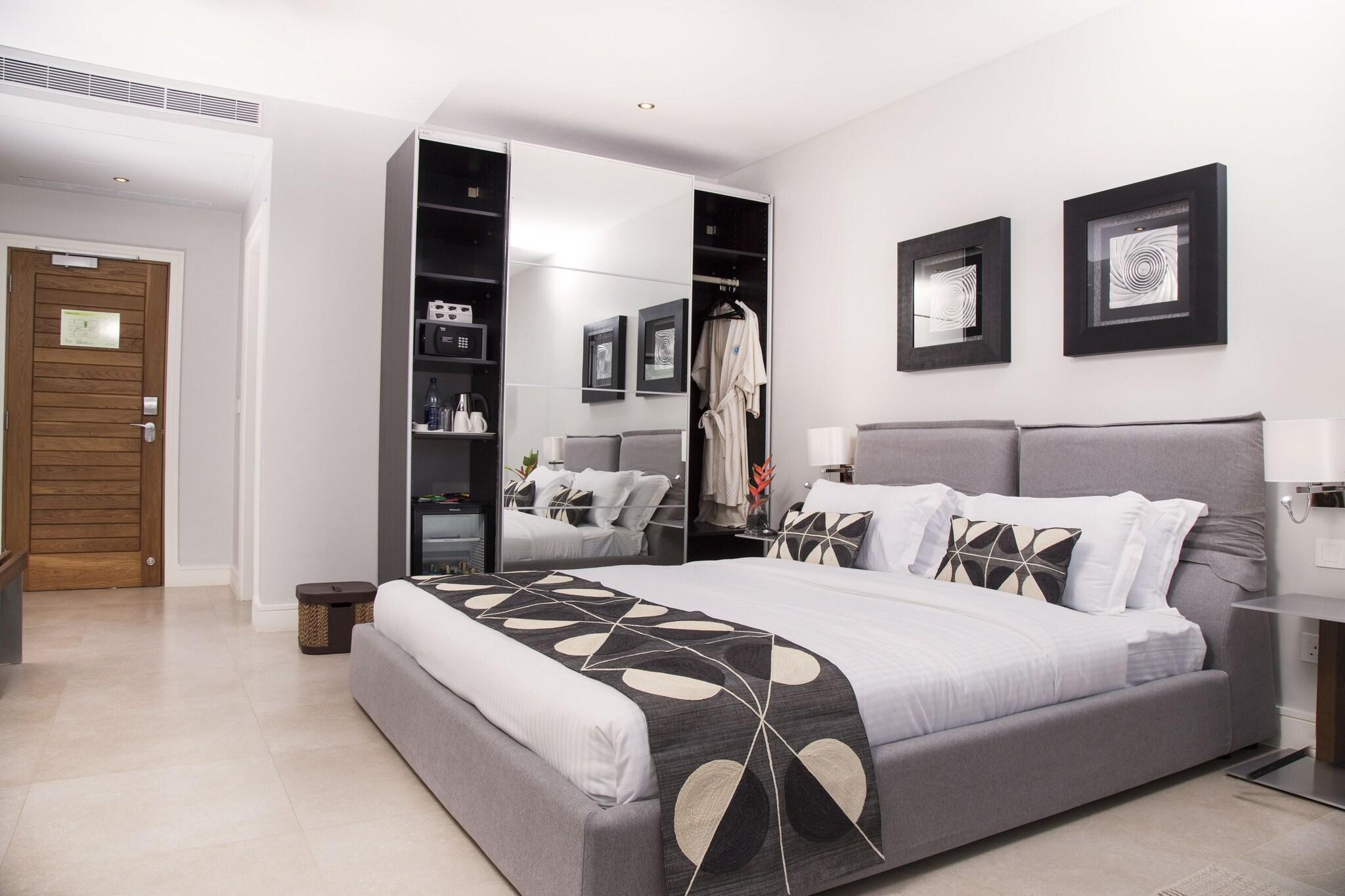 Suite Deluxe King Bed