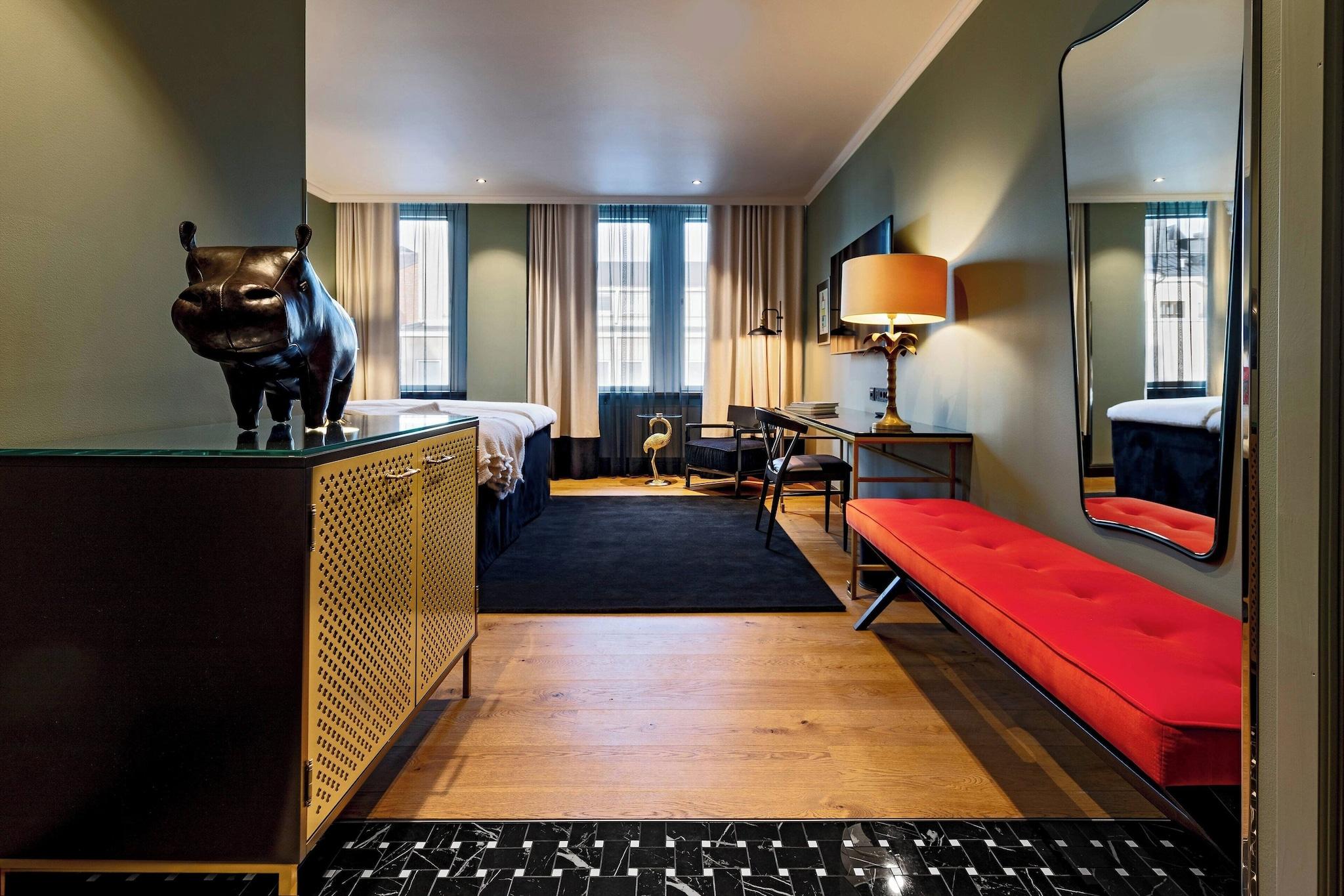 Double King Size Bed