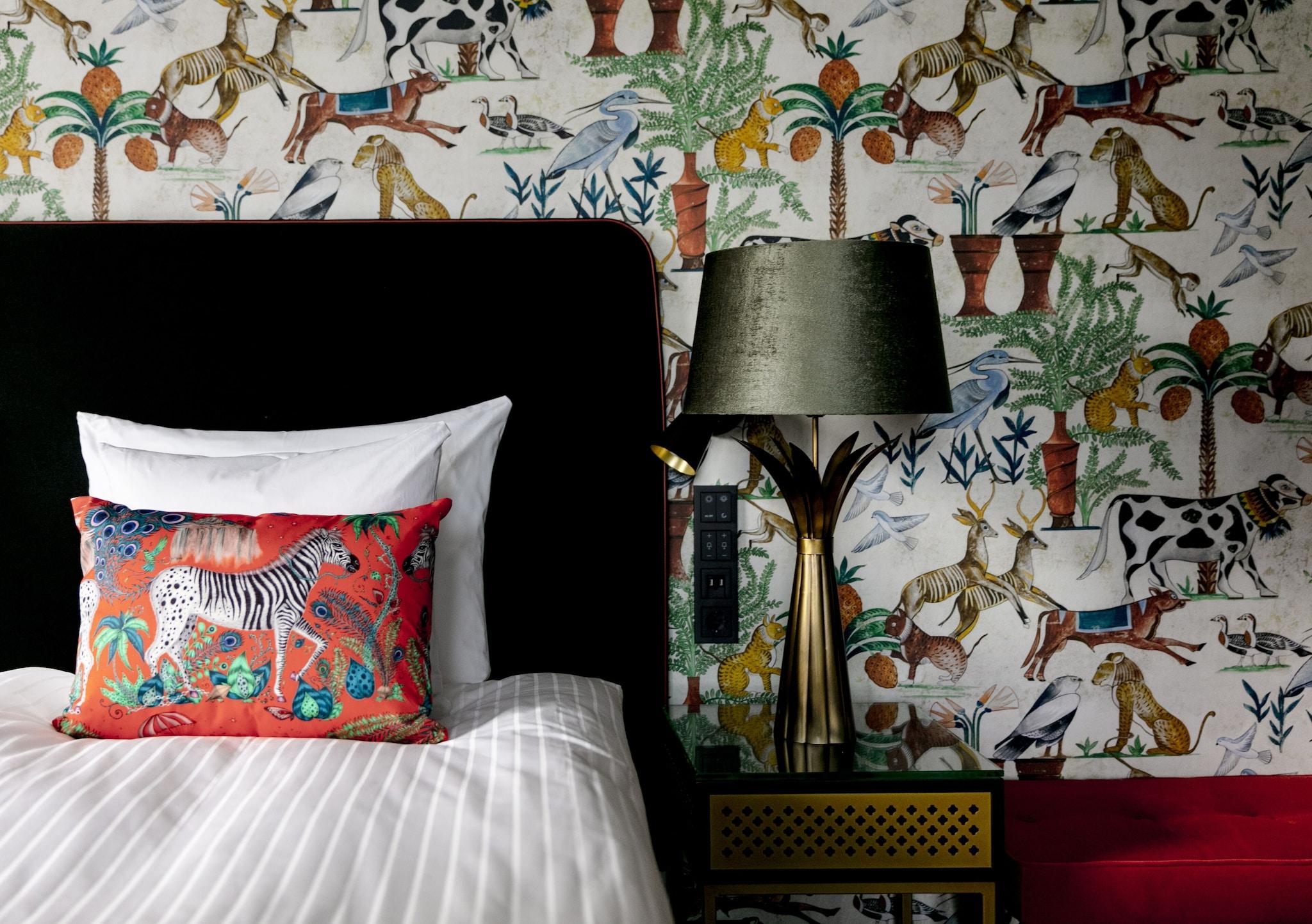 Double King Size Bed