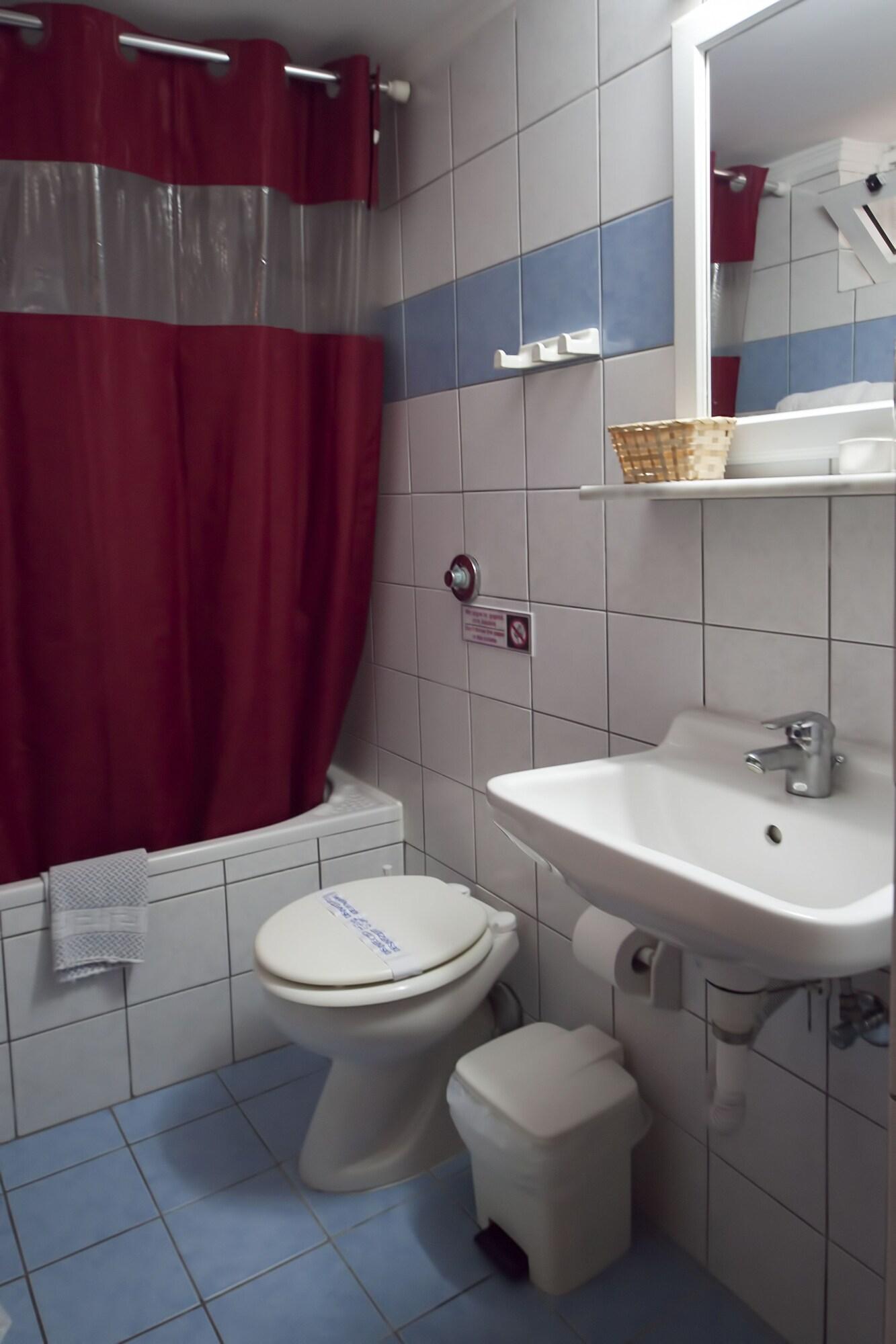 Double Without Balcony