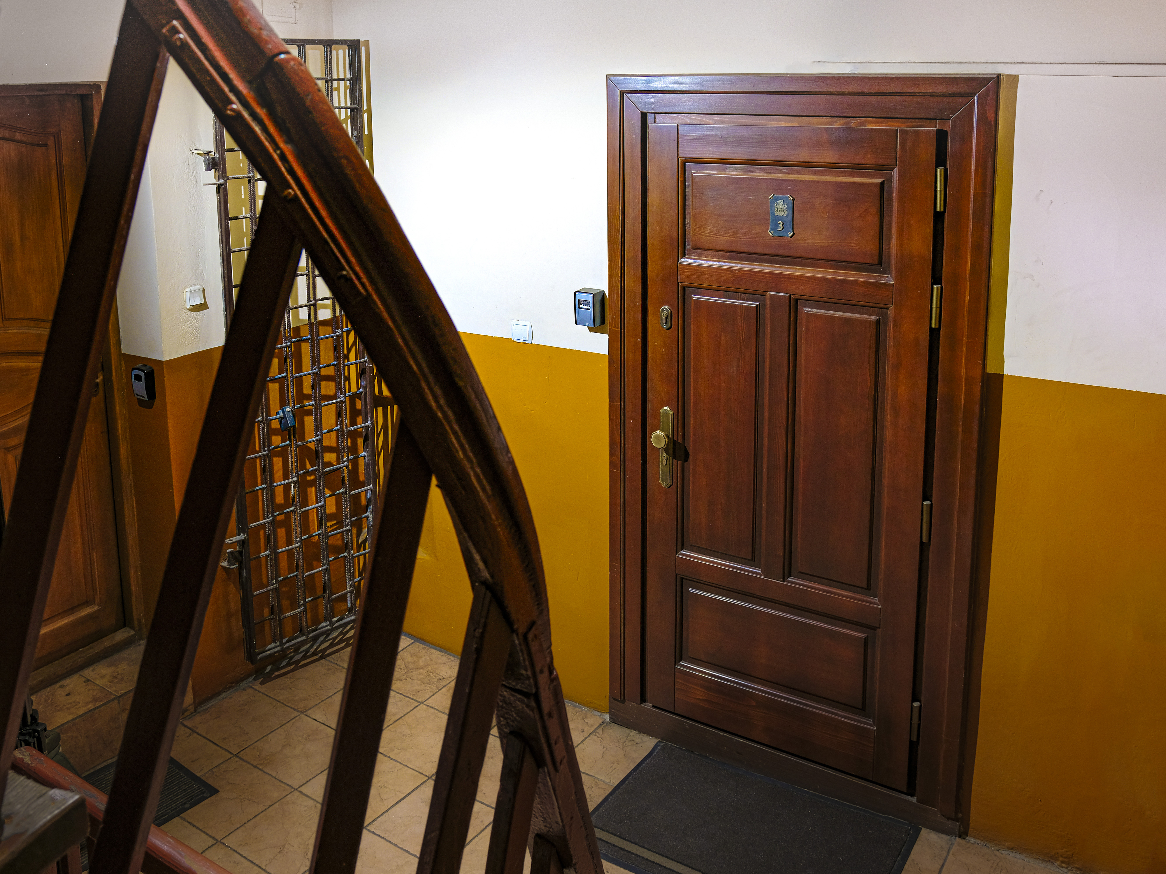 Apartment with Kitchenette