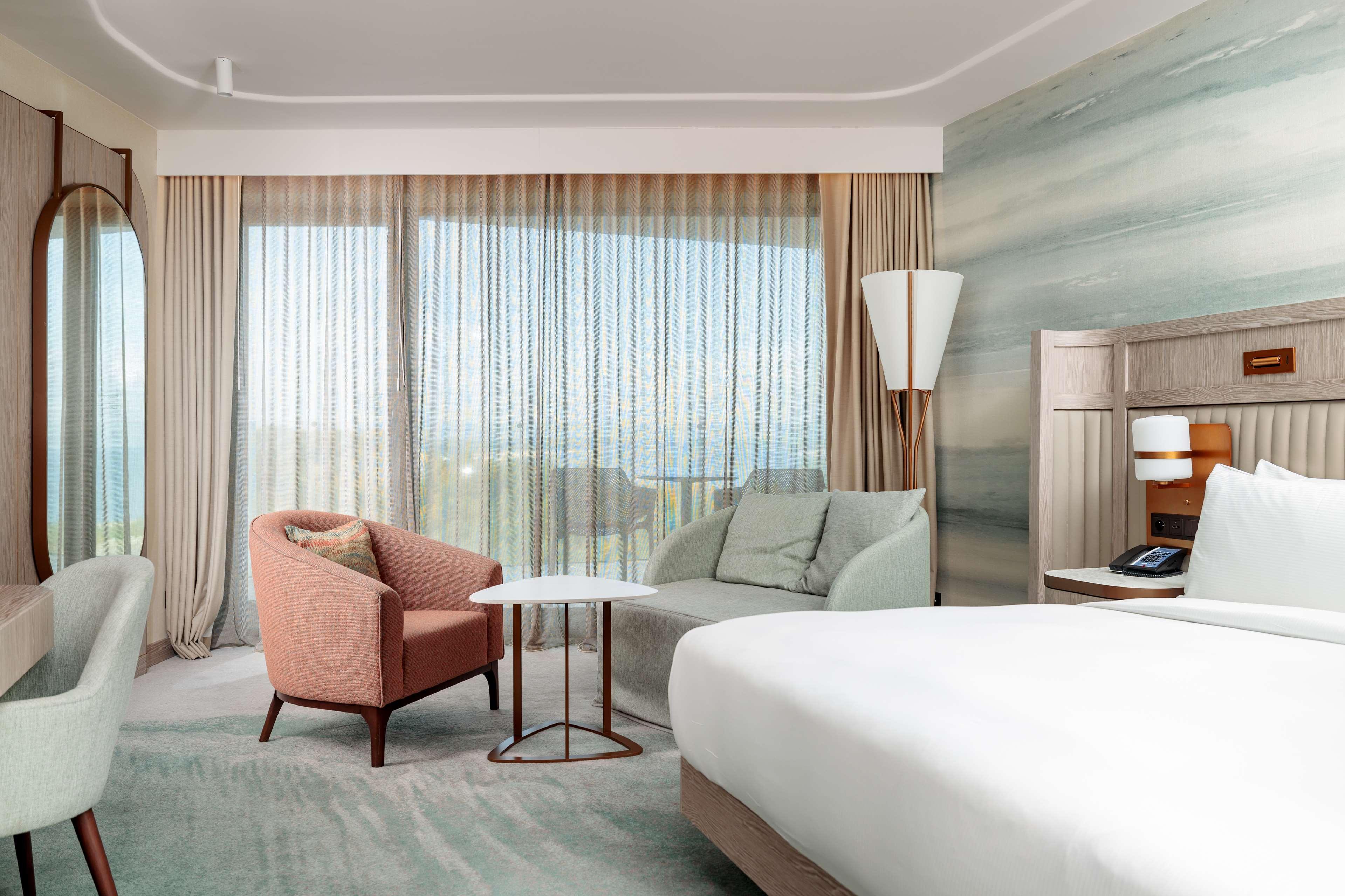 Room Deluxe with Views