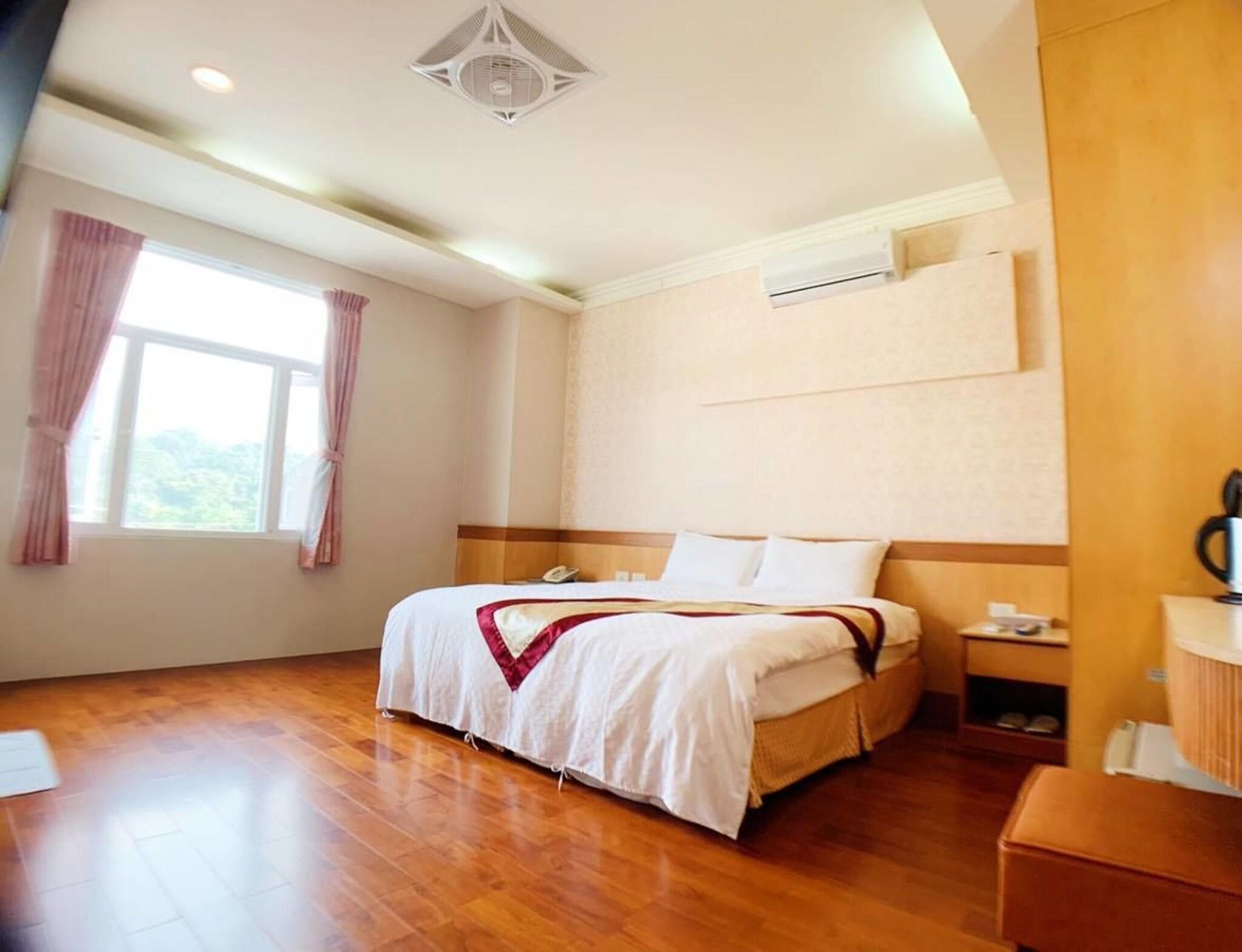 Double King Size Bed