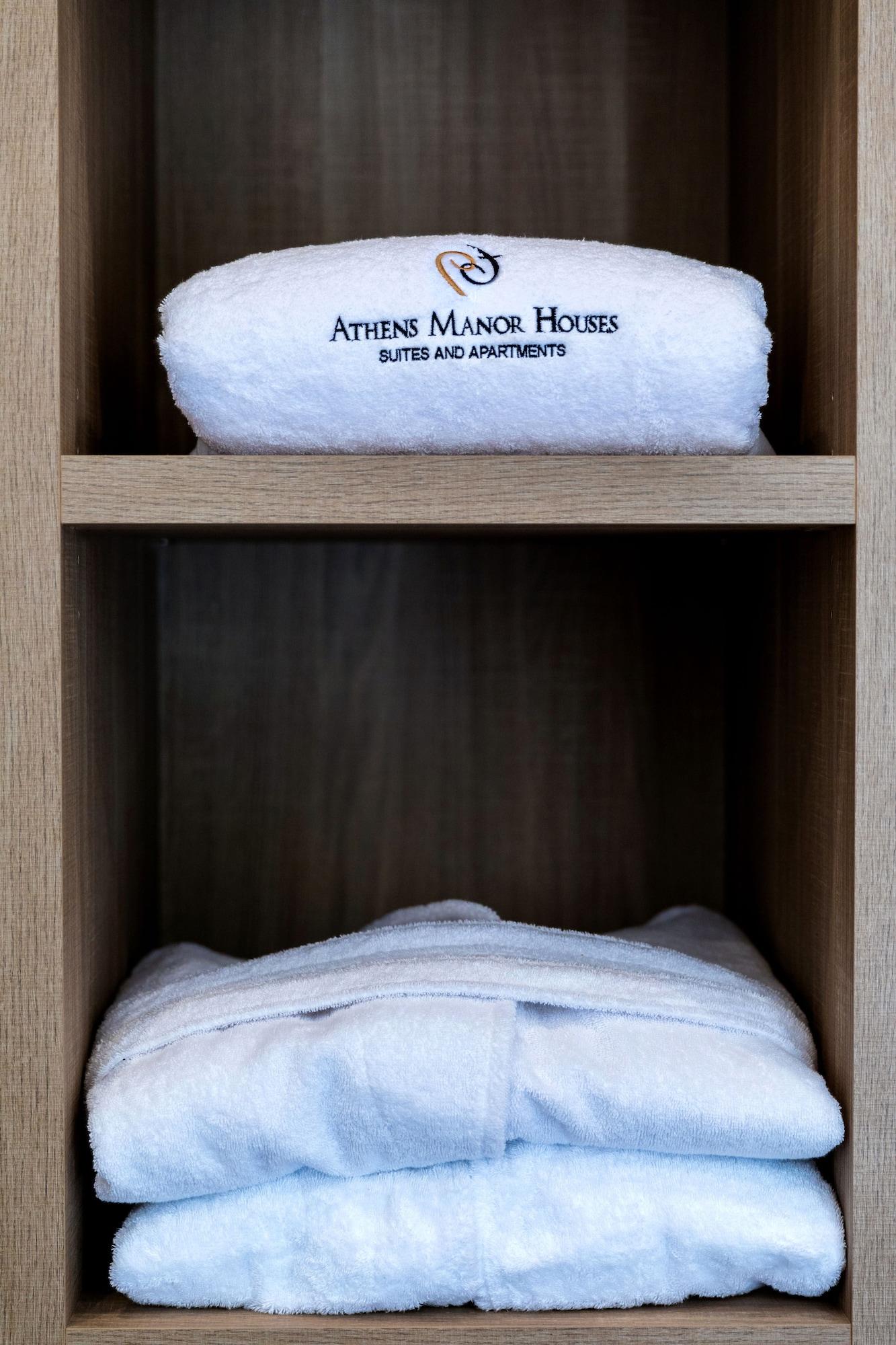 Double or Twin Executive Queen Bed