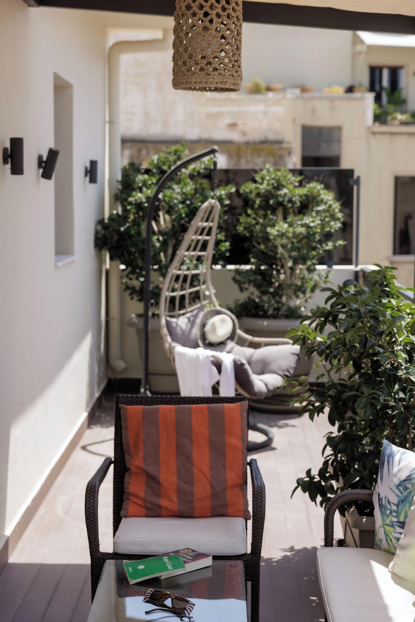 Double or Twin Executive Queen Bed