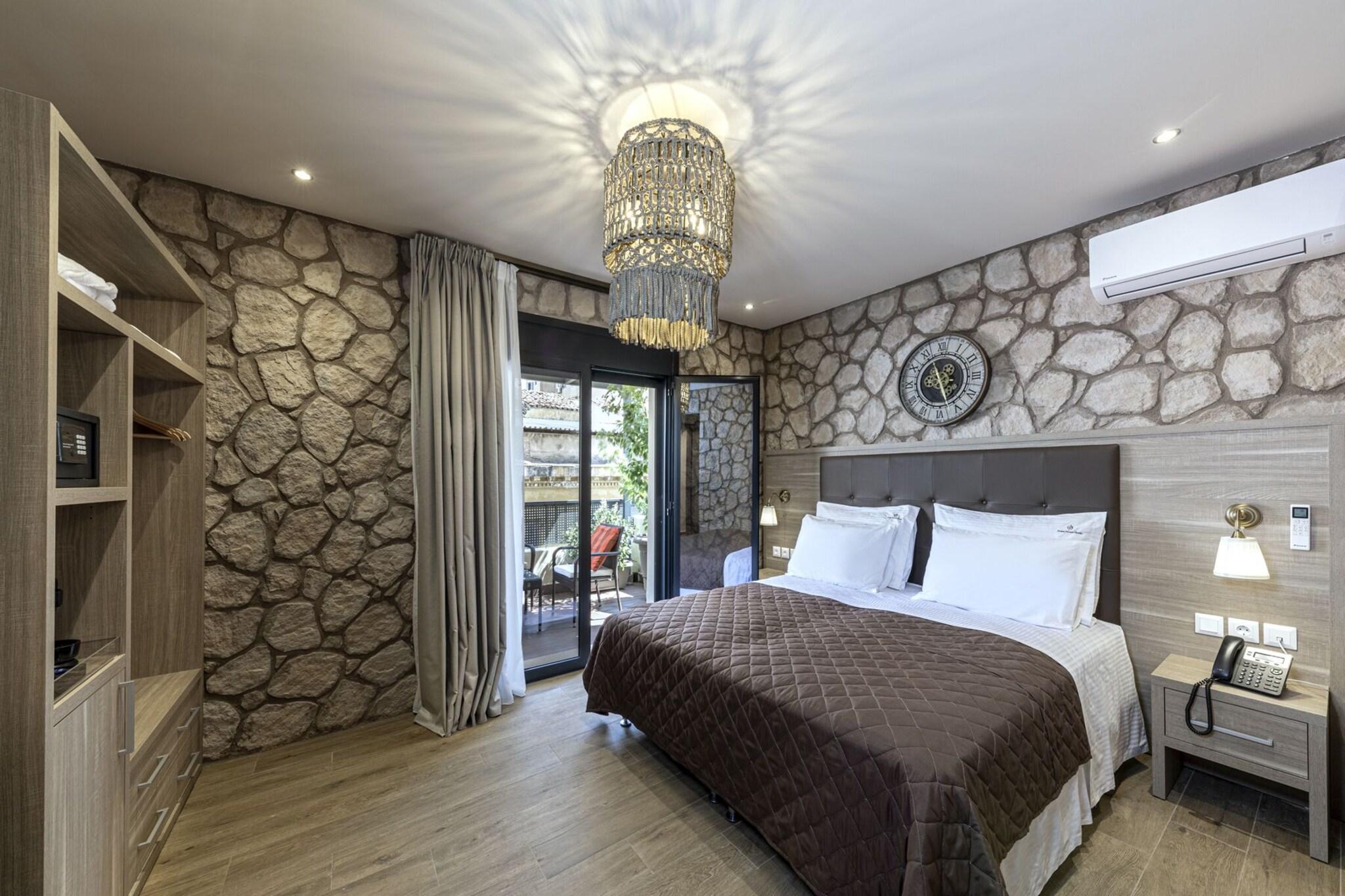 Double or Twin Executive