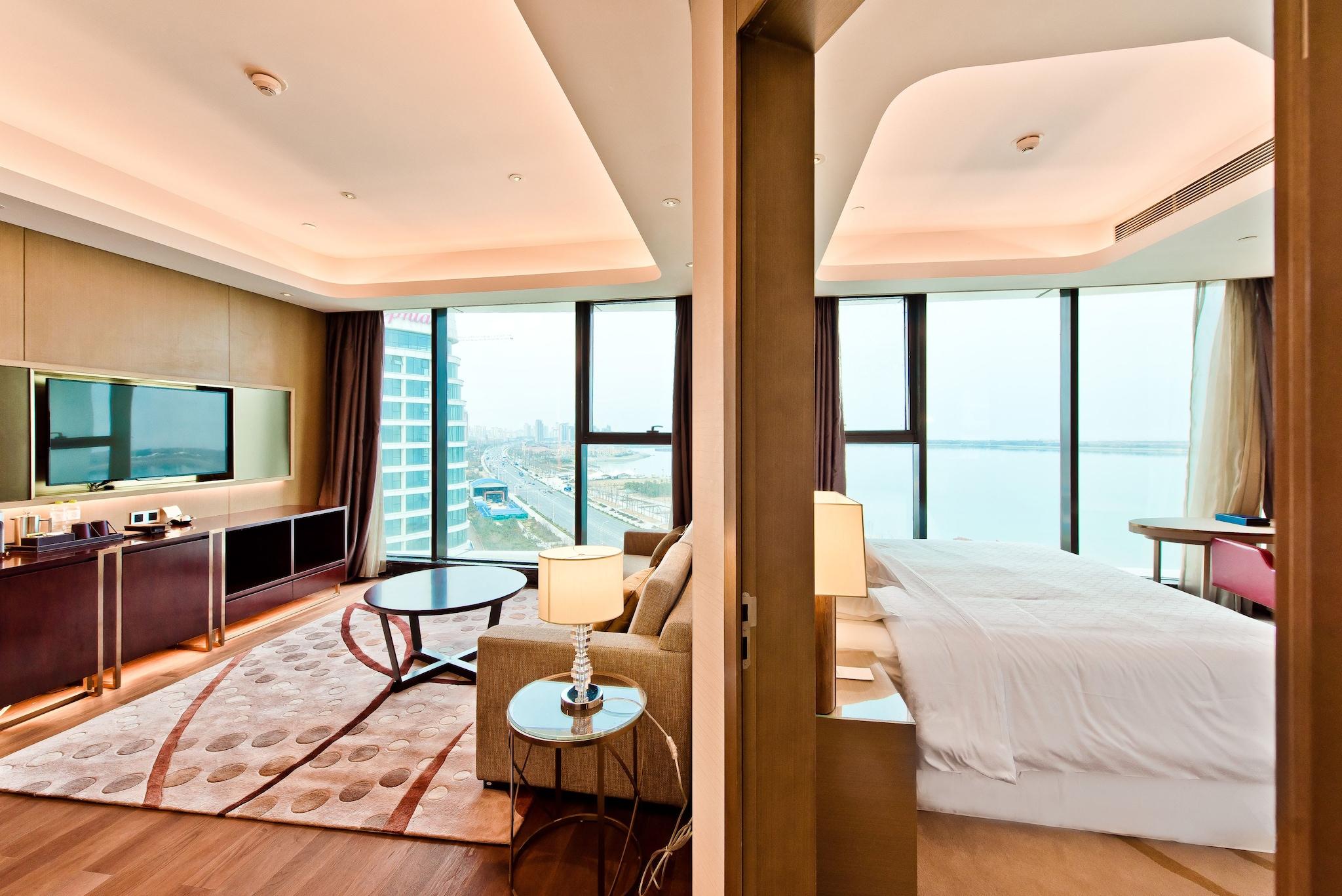 Suite Club Ocean View