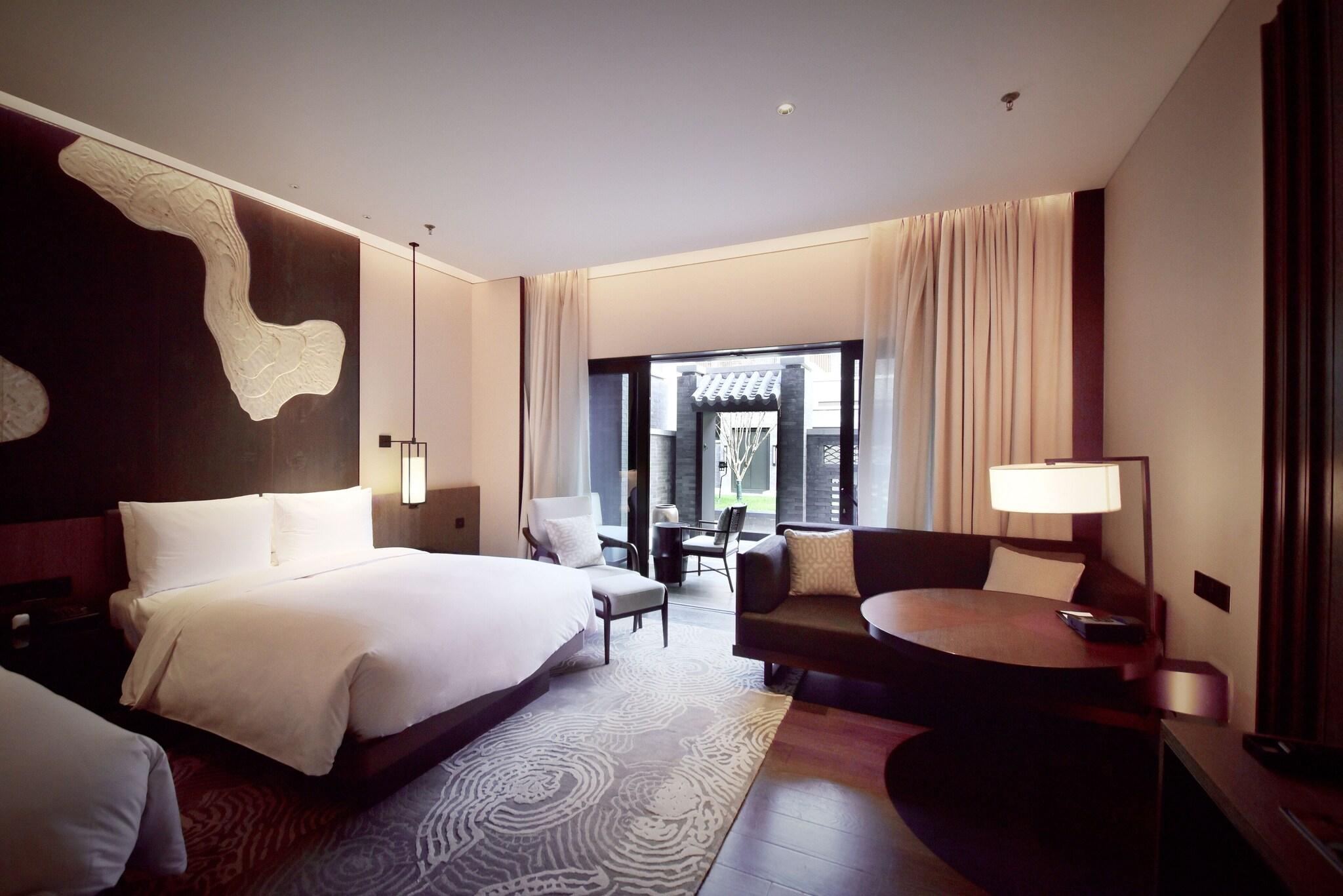 Double Two Queen Beds