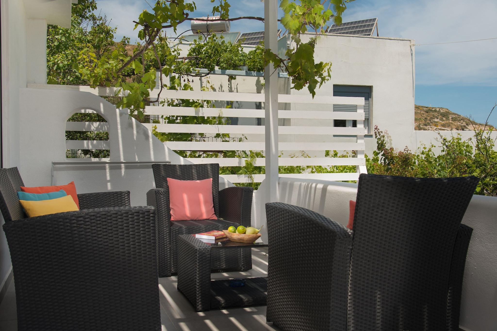 Double Queen Size Bed