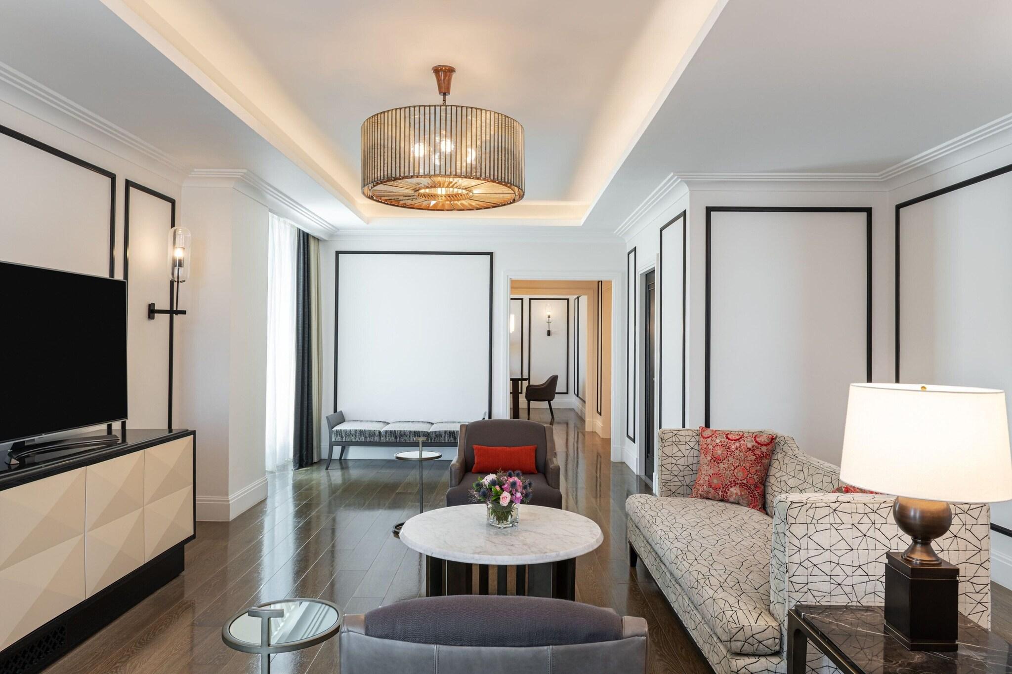 Suite One Bedroom with Views