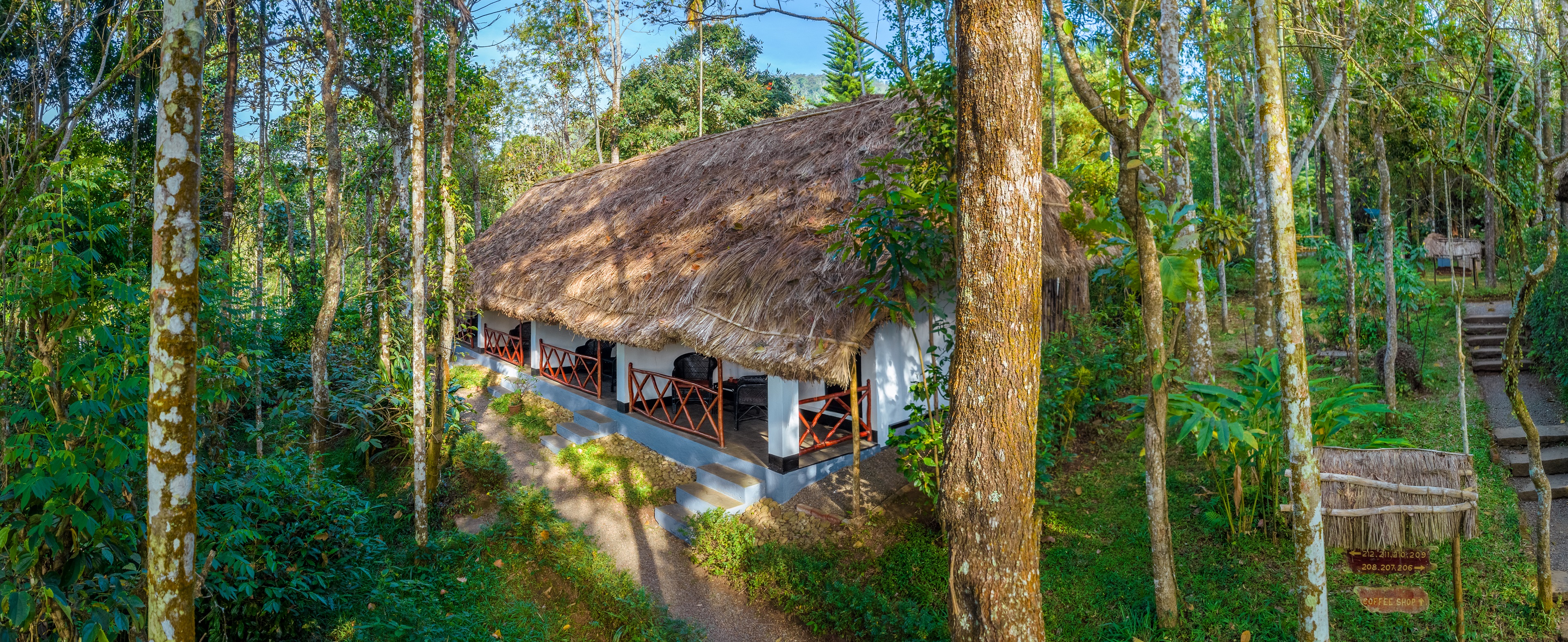 Double or Twin One Bedroom One Bathroom