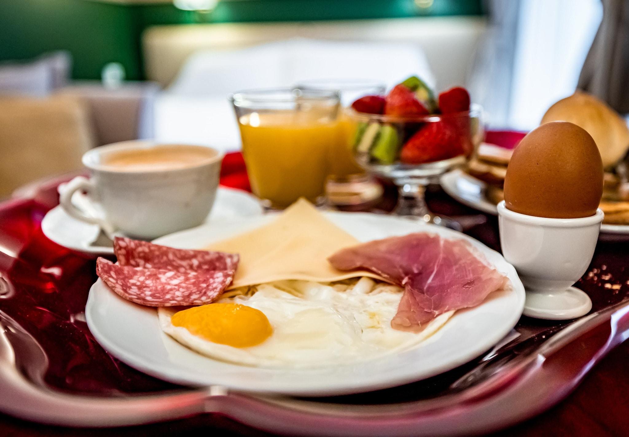 Double Superior Queen Bed