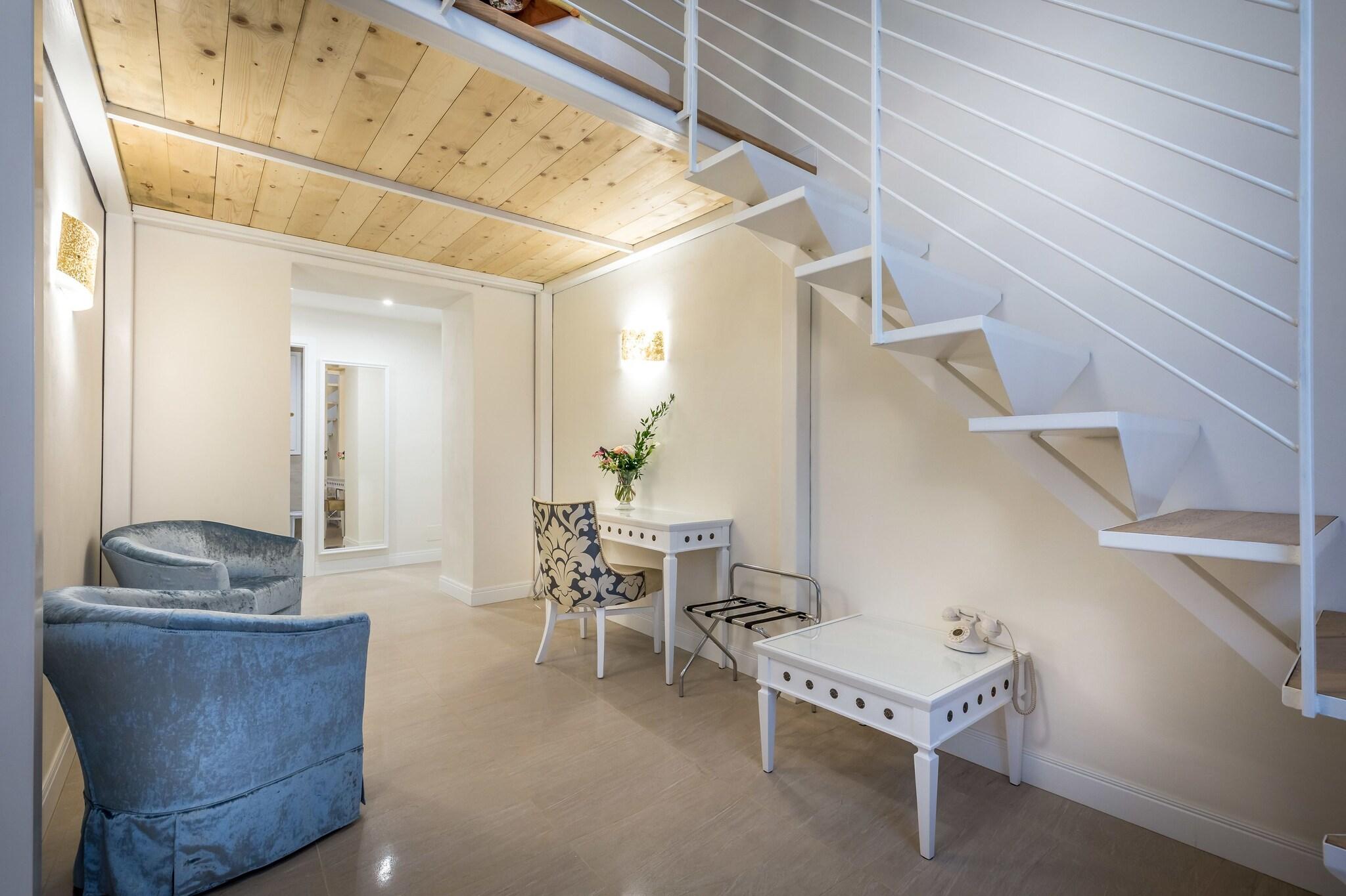 Suite with Kitchenette