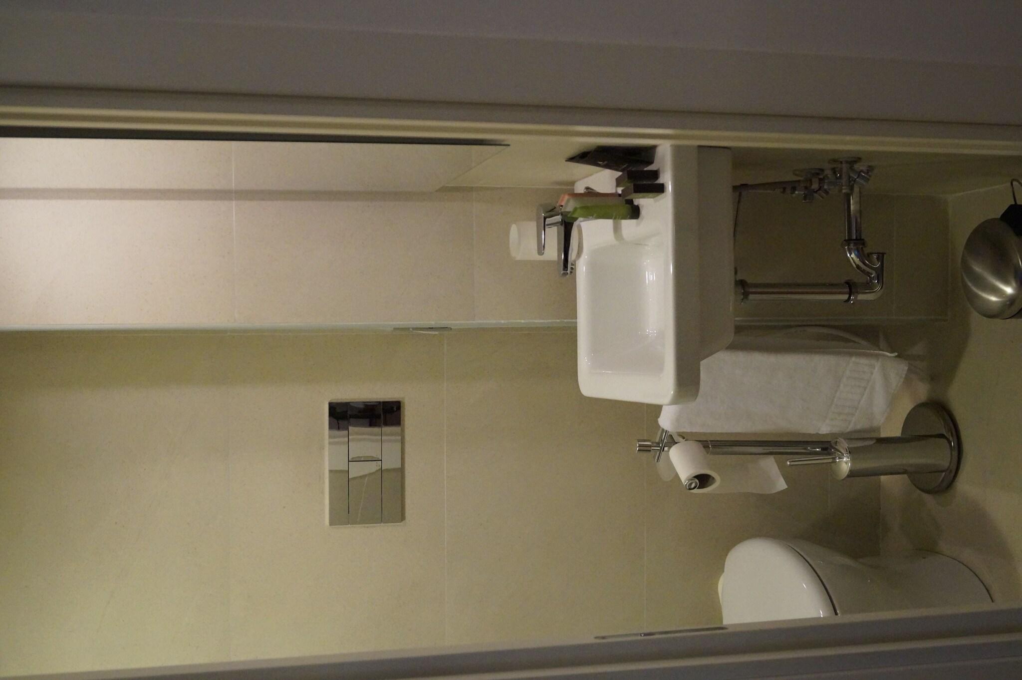 Double Queen Size Bed