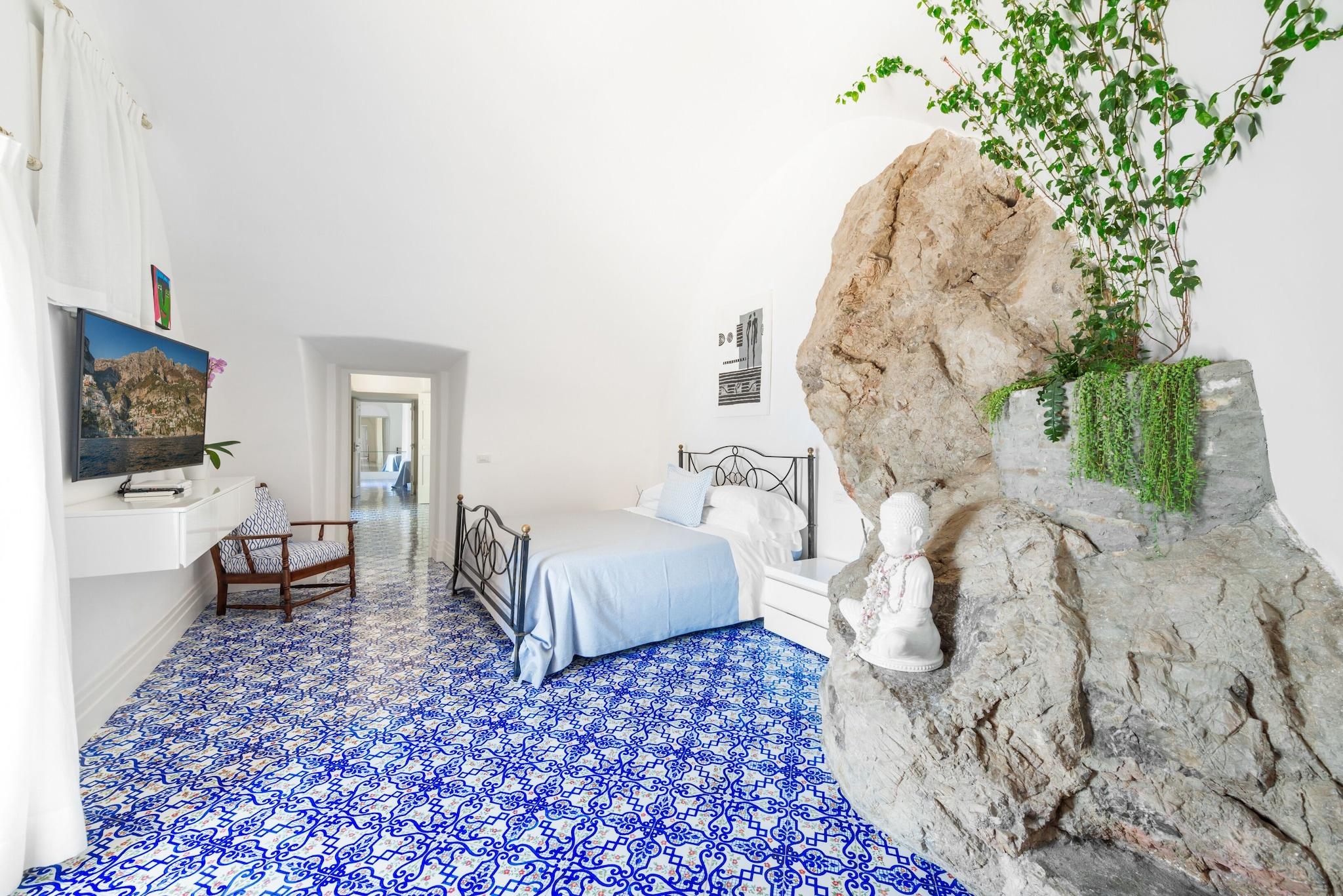 Suite Two Queen Beds