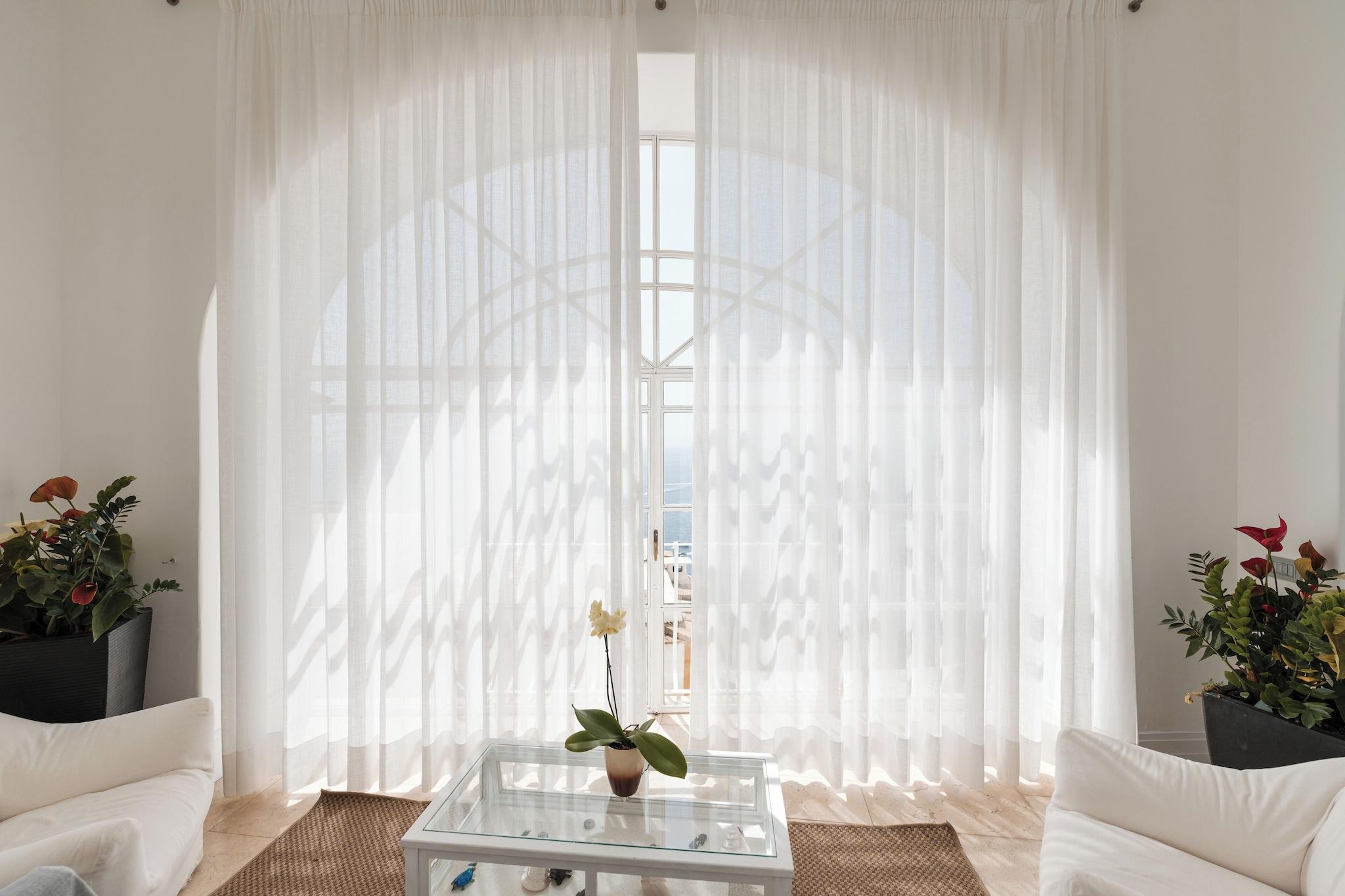 Suite Queen Size Bed