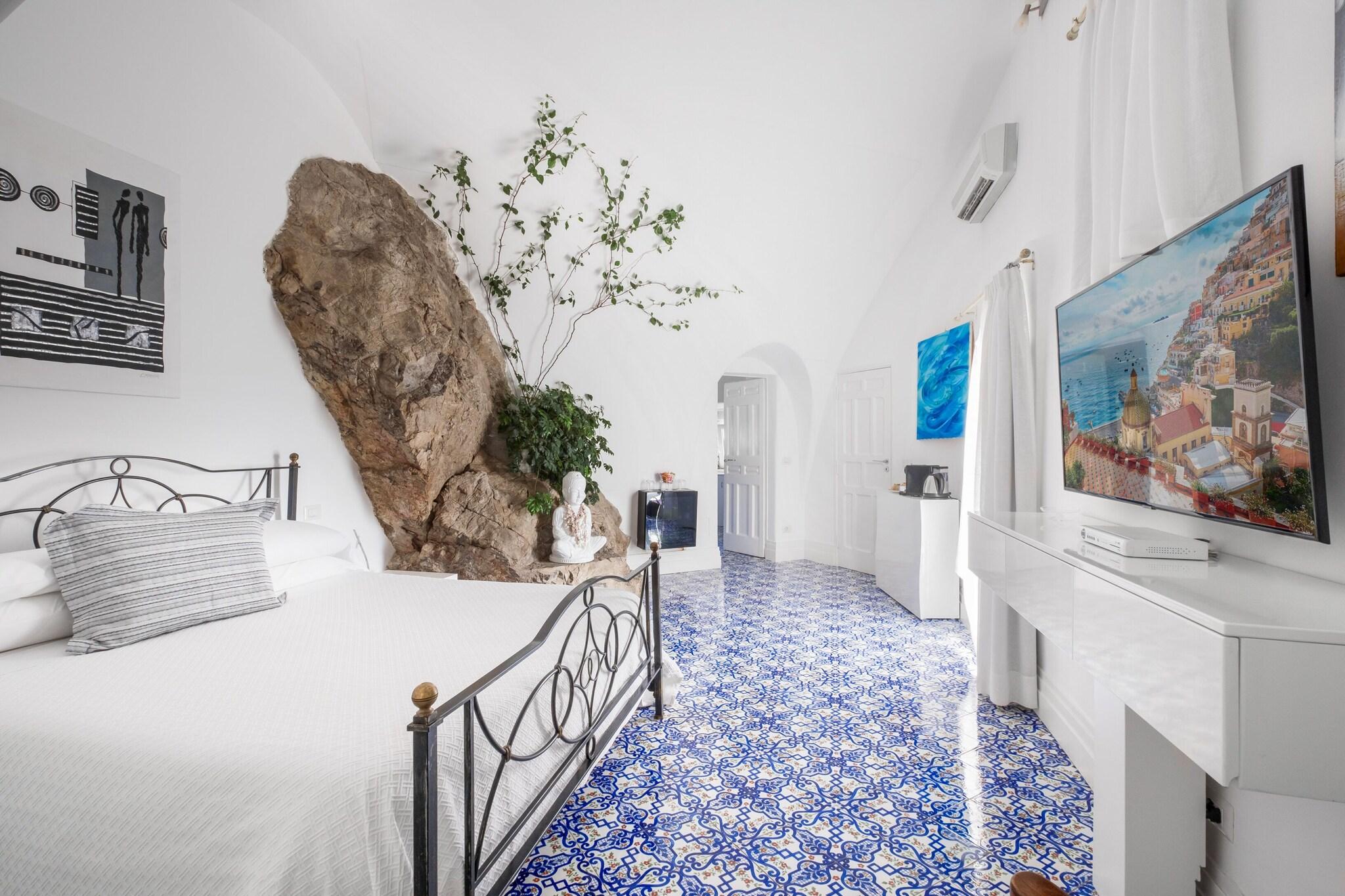 Suite Two Queen Beds