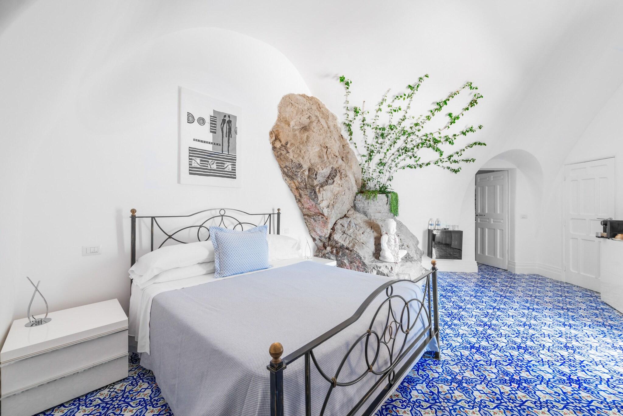 Suite Two Queen Beds